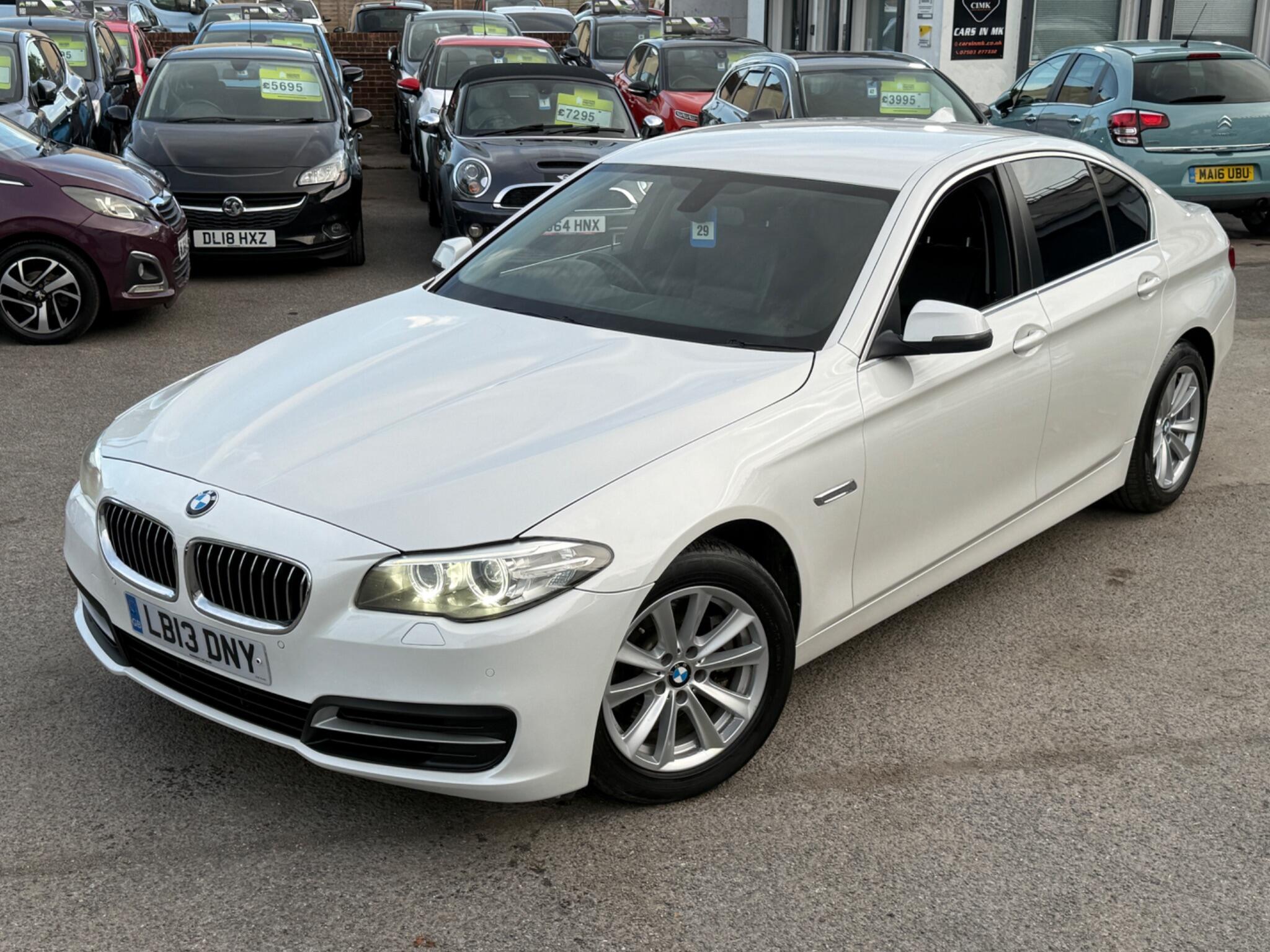 BMW 5 Series - Image 10