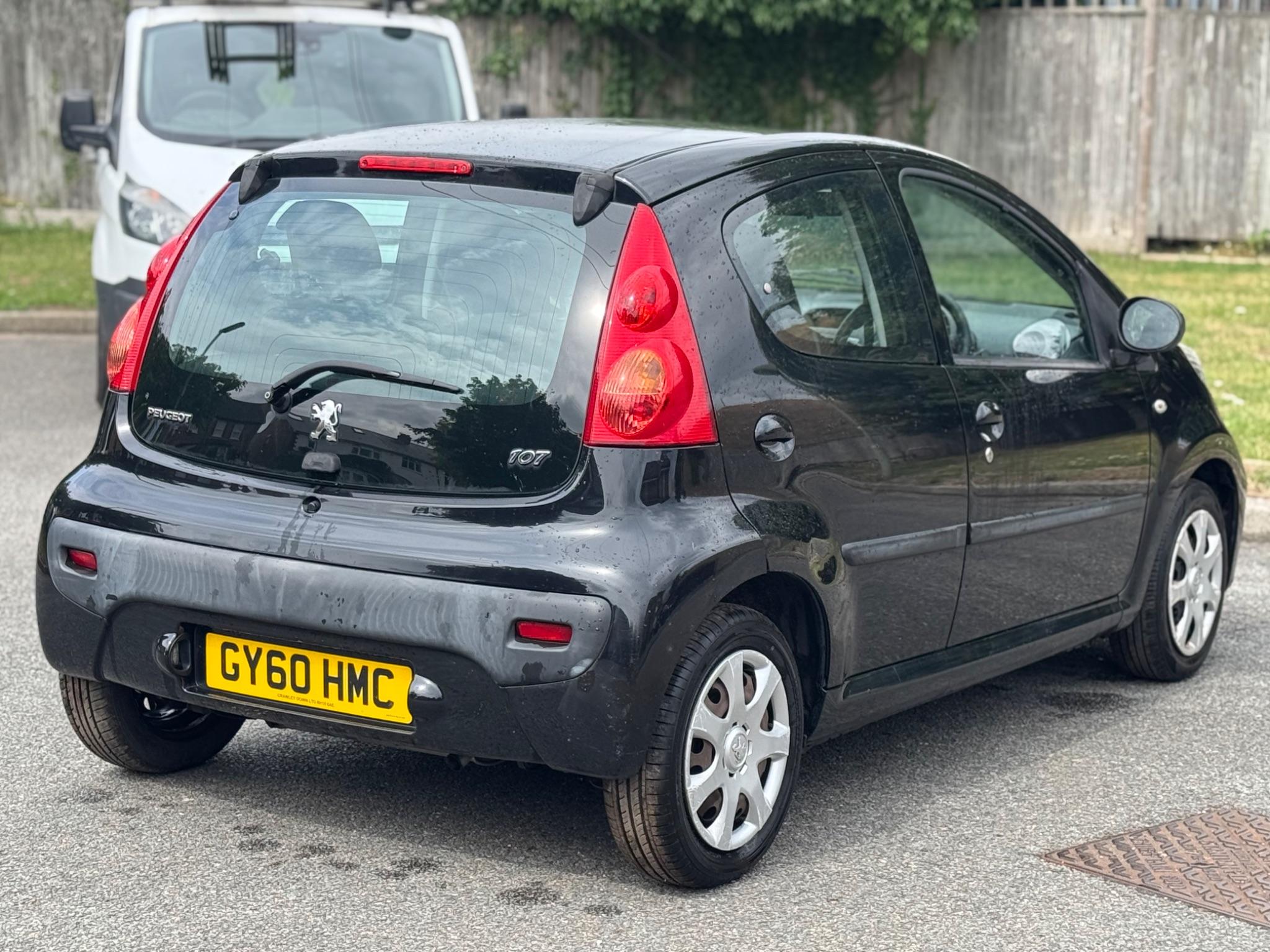 2011 Peugeot 107 image 4