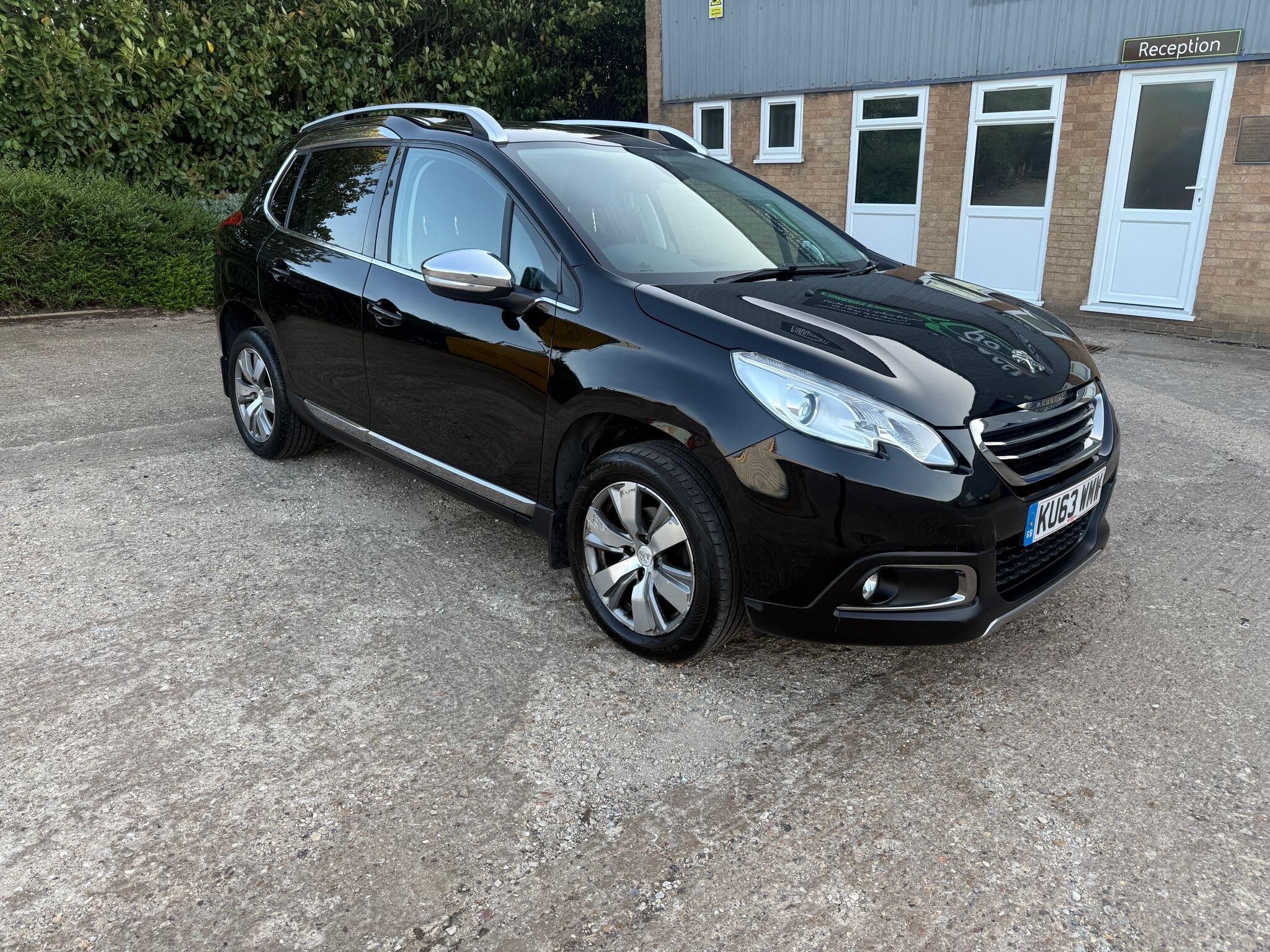 Peugeot 2008 view 2