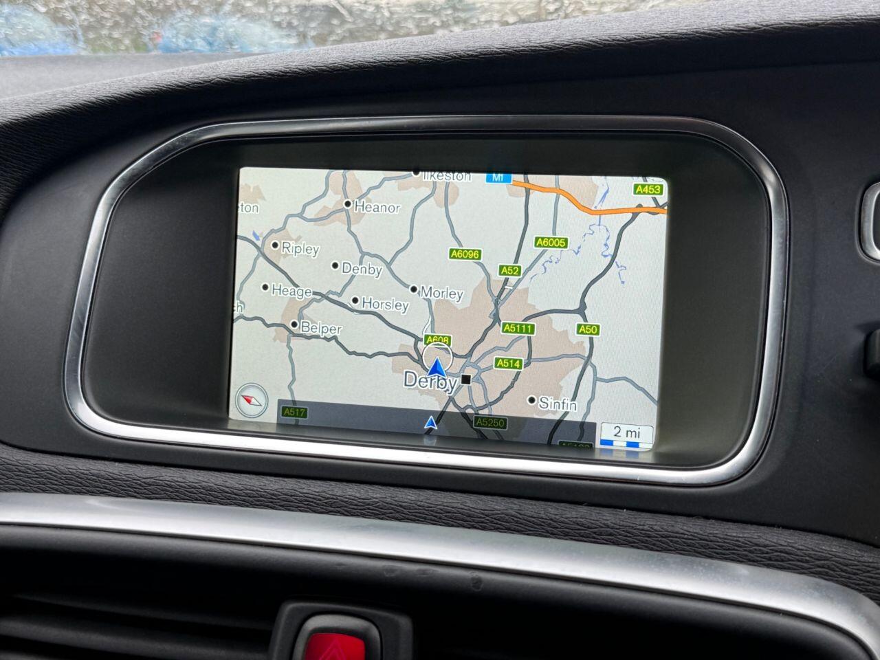 Volvo V40 view 39