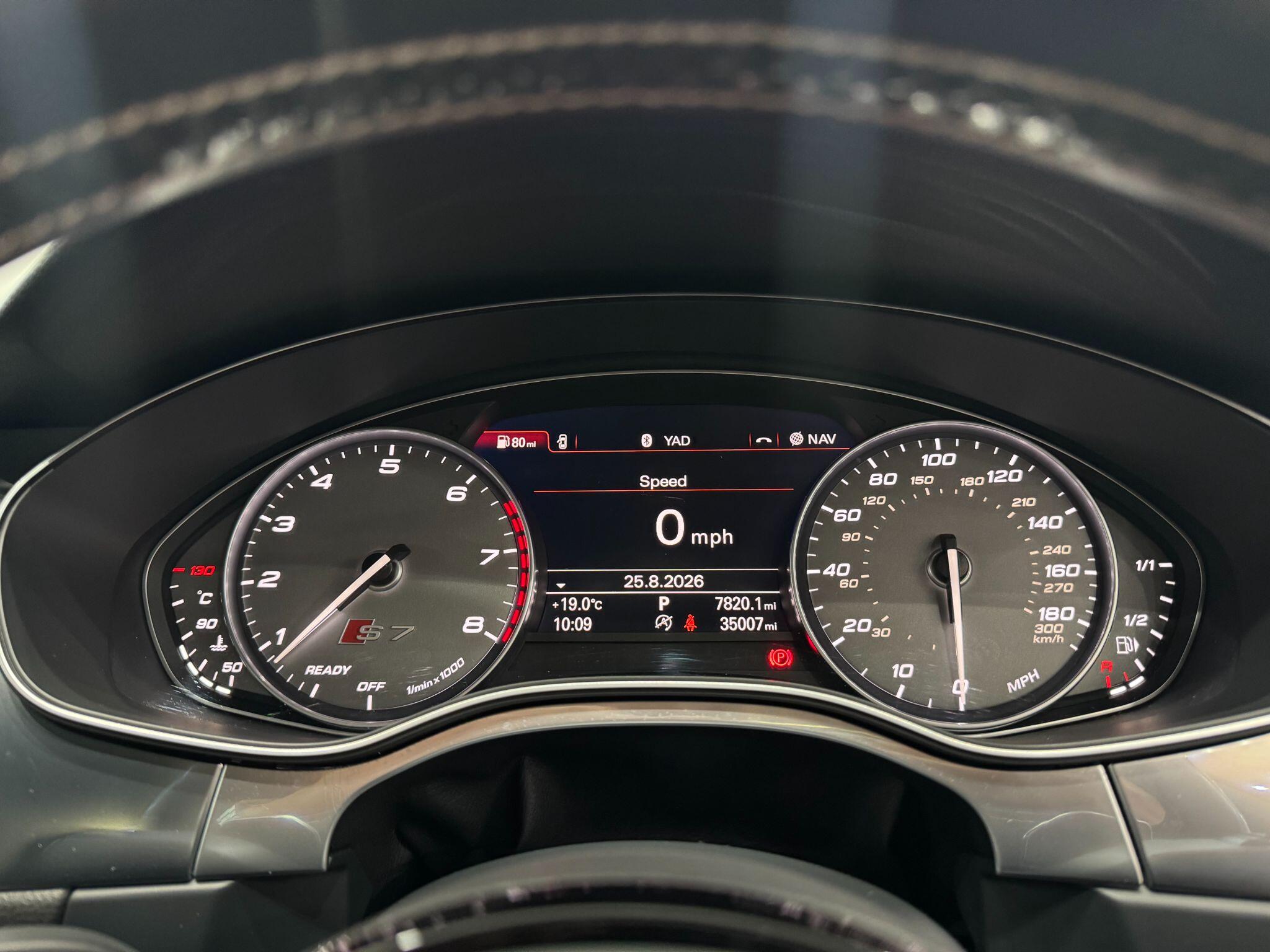 Audi S7 view 37