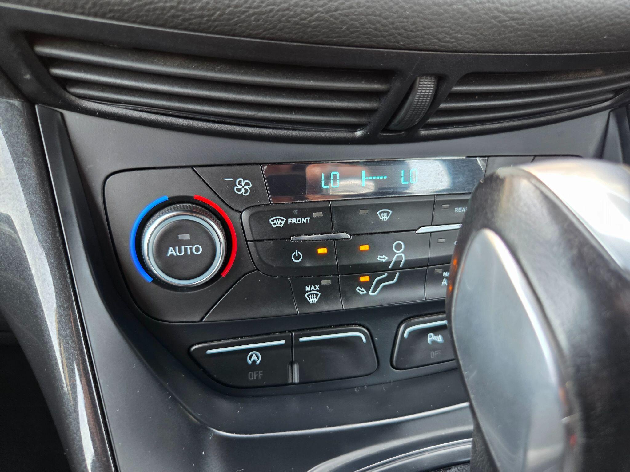 Ford Kuga view 20