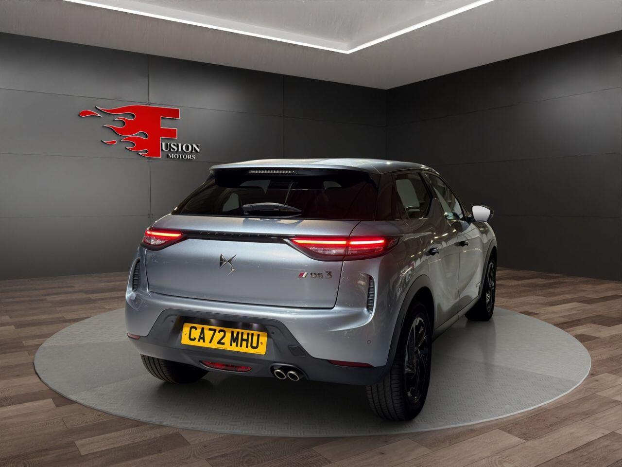 DS Automobiles DS 3 Crossback view 7