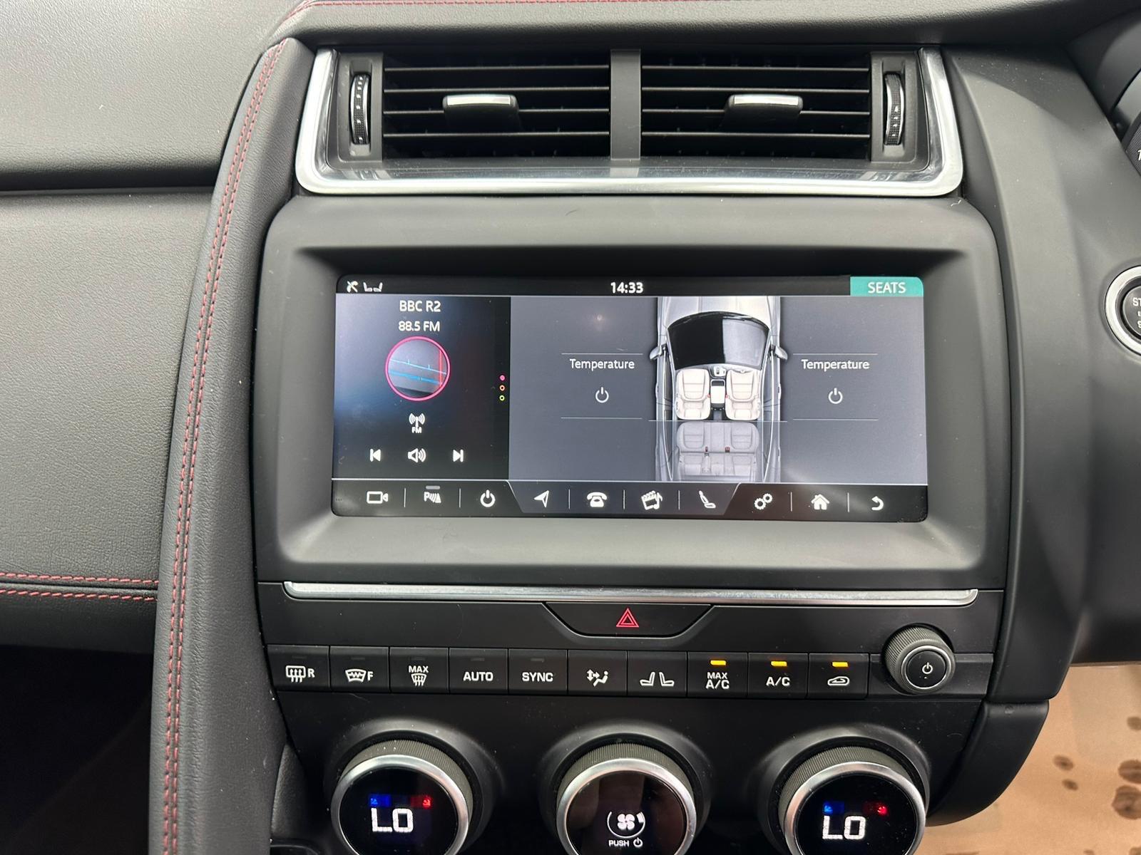 Jaguar E-Pace view 40