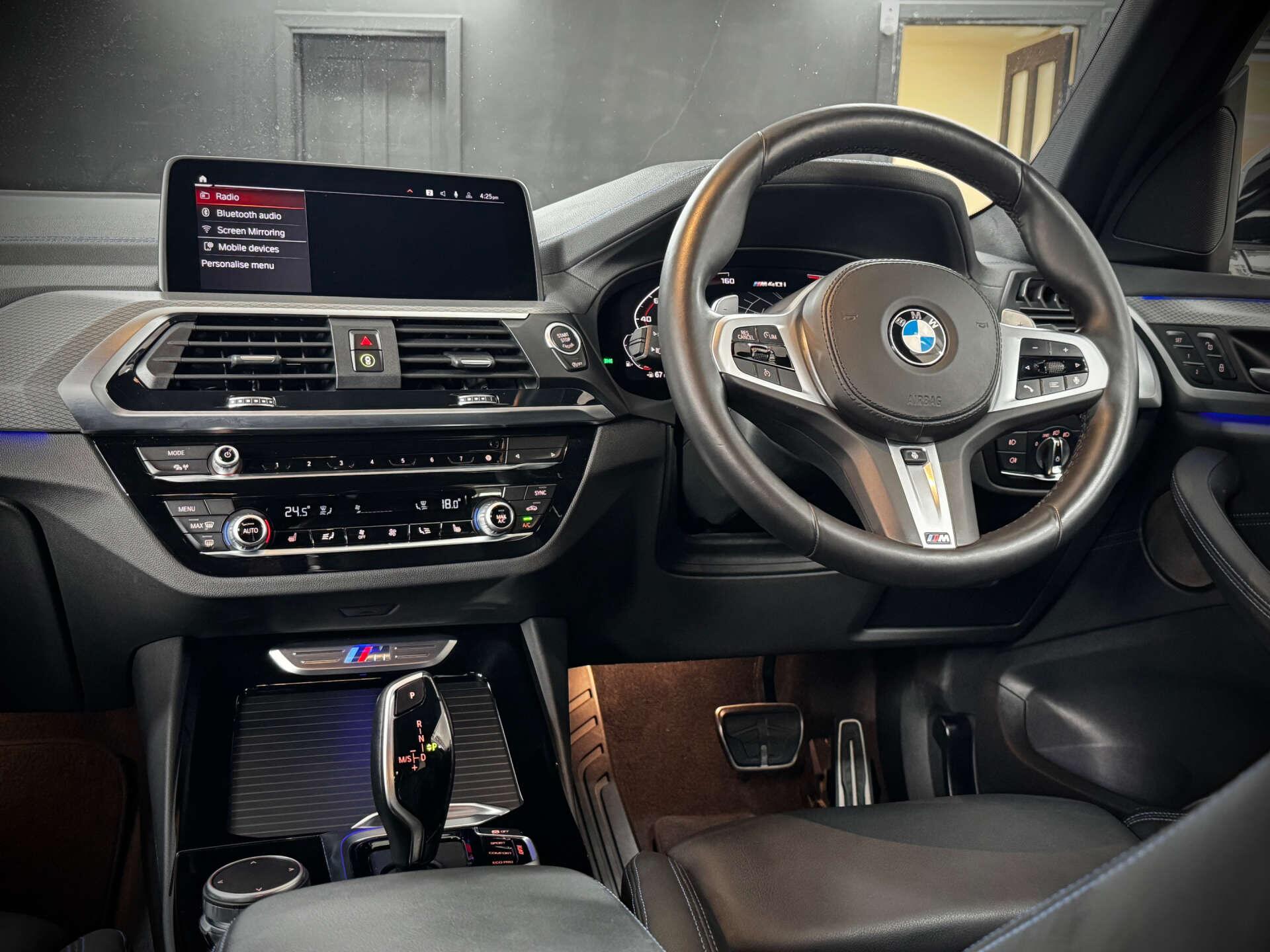 BMW X3 view 63