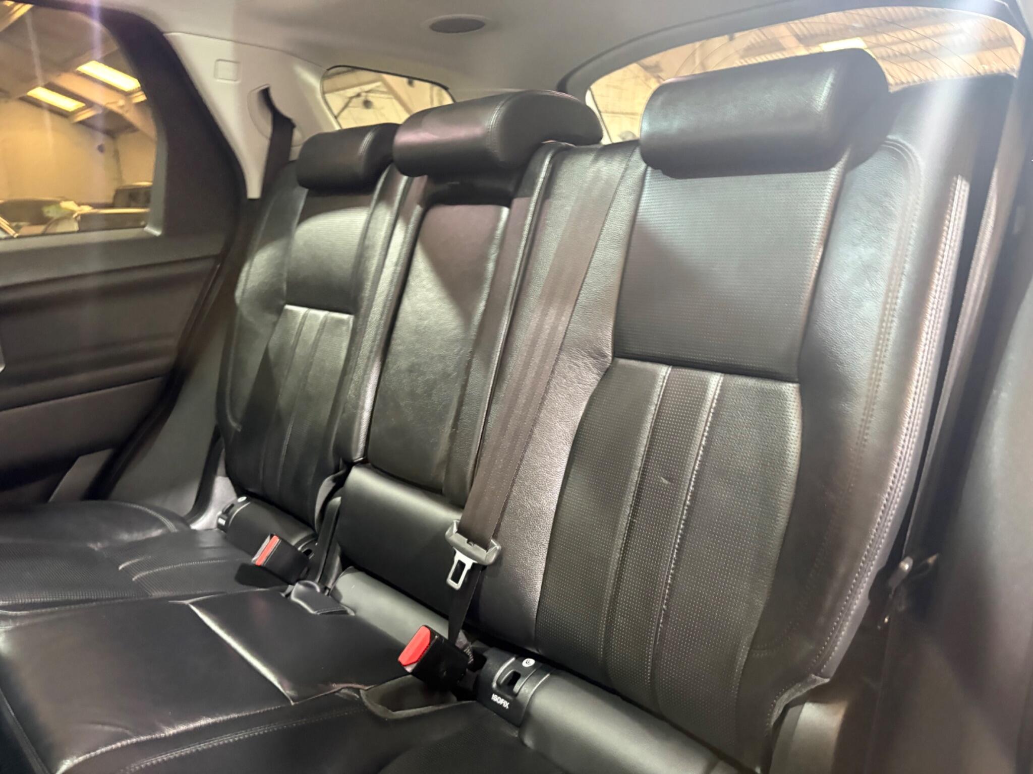 Land Rover Discovery Sport view 28