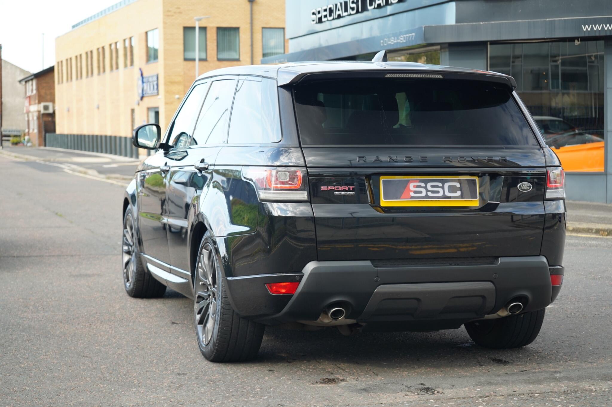 Land Rover Range Rover Sport view 12