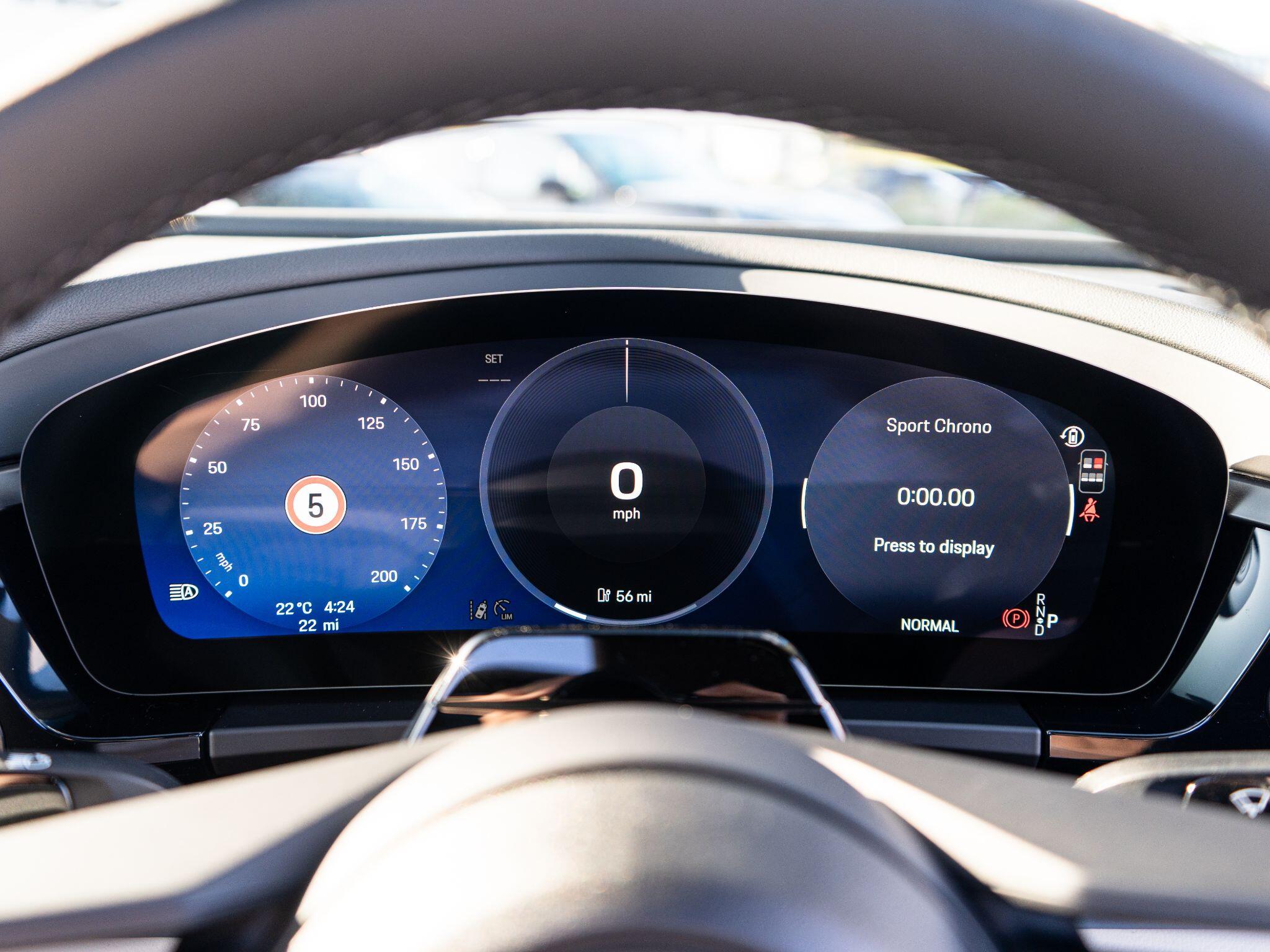 Porsche Macan view 35