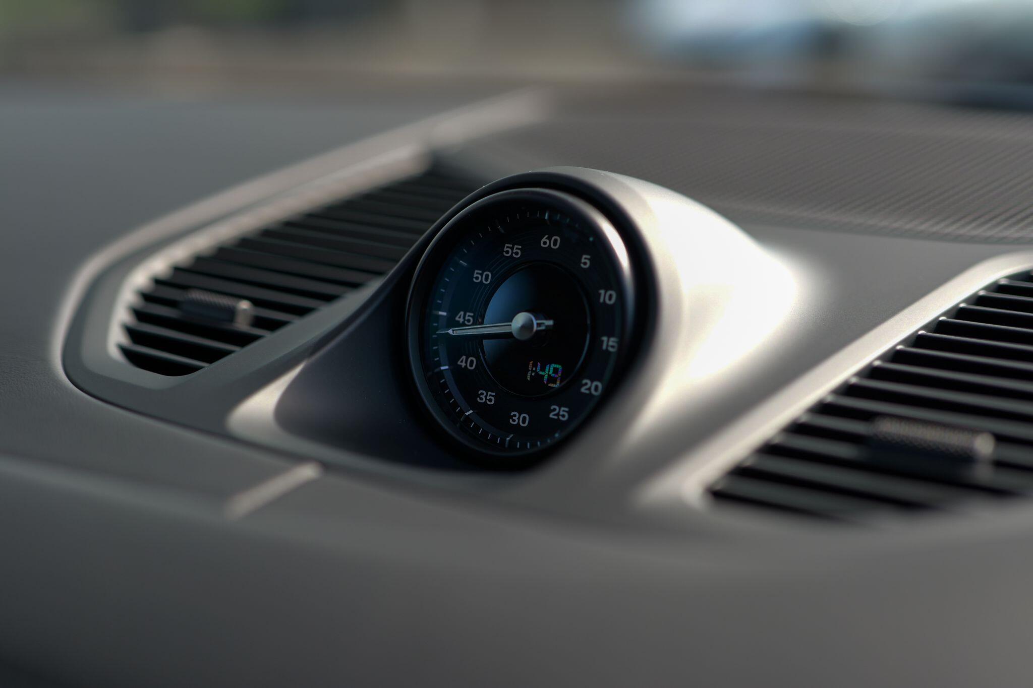 Porsche Cayenne view 17