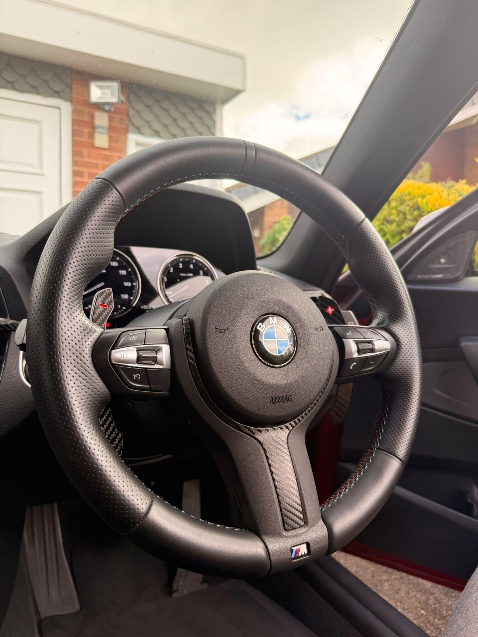 BMW 1 Series view 9
