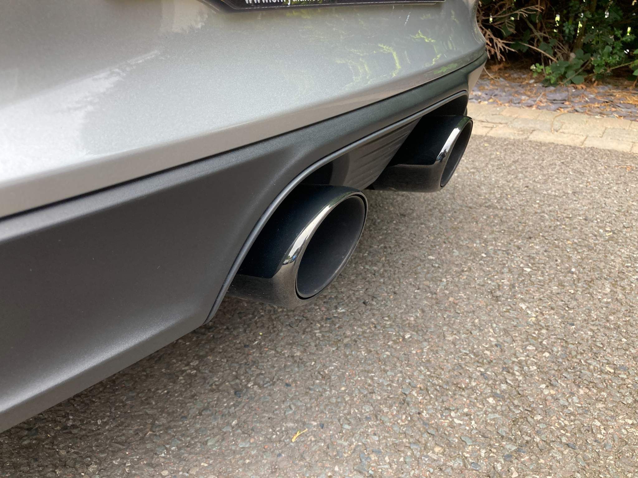 Porsche 911 view 19