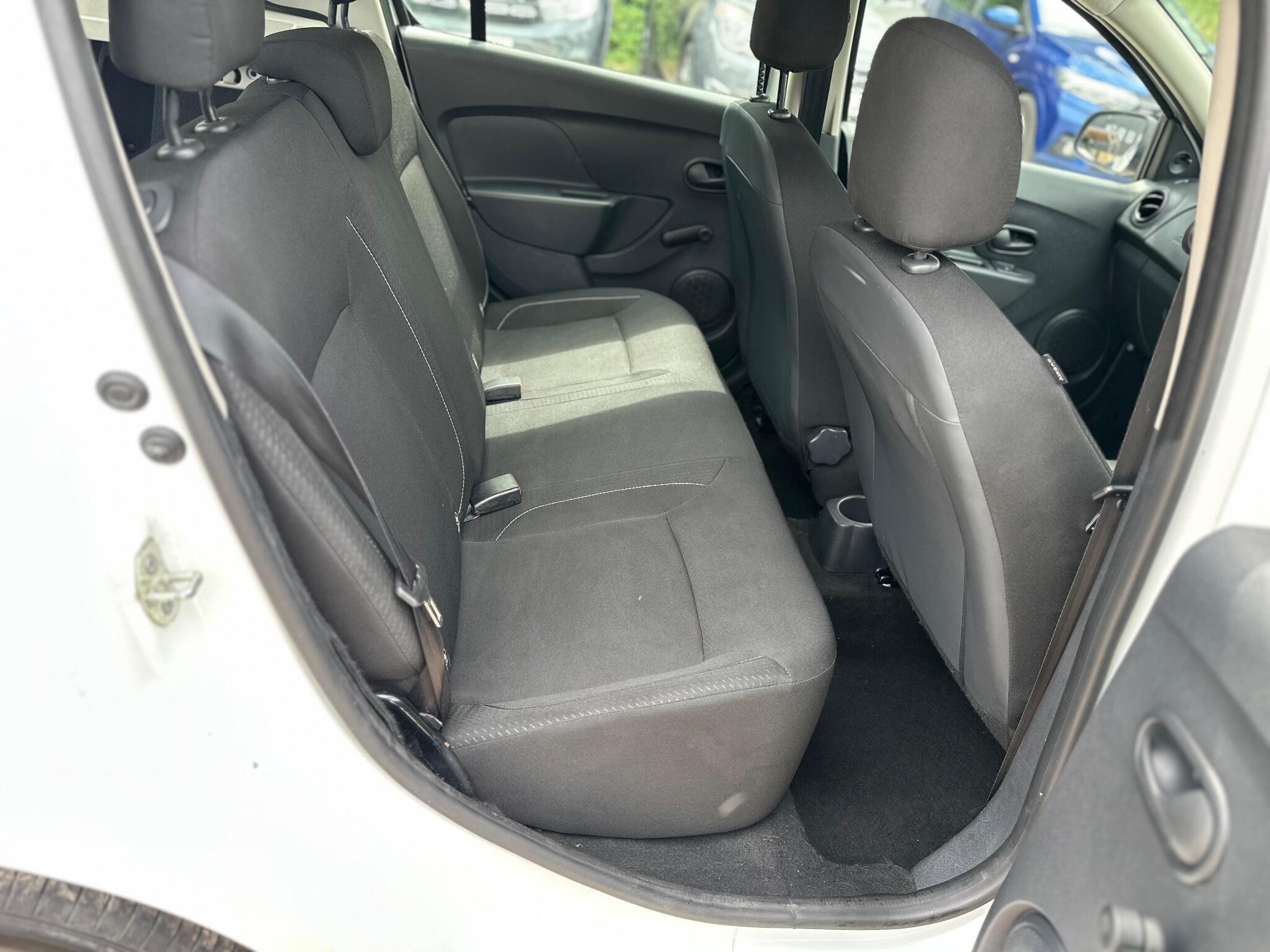 Dacia Sandero view 44