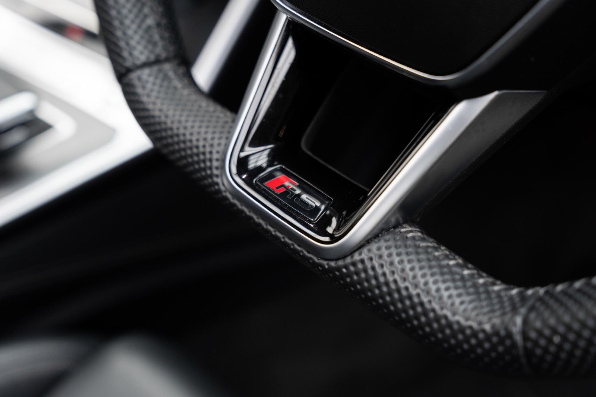 Audi RS7 view 45