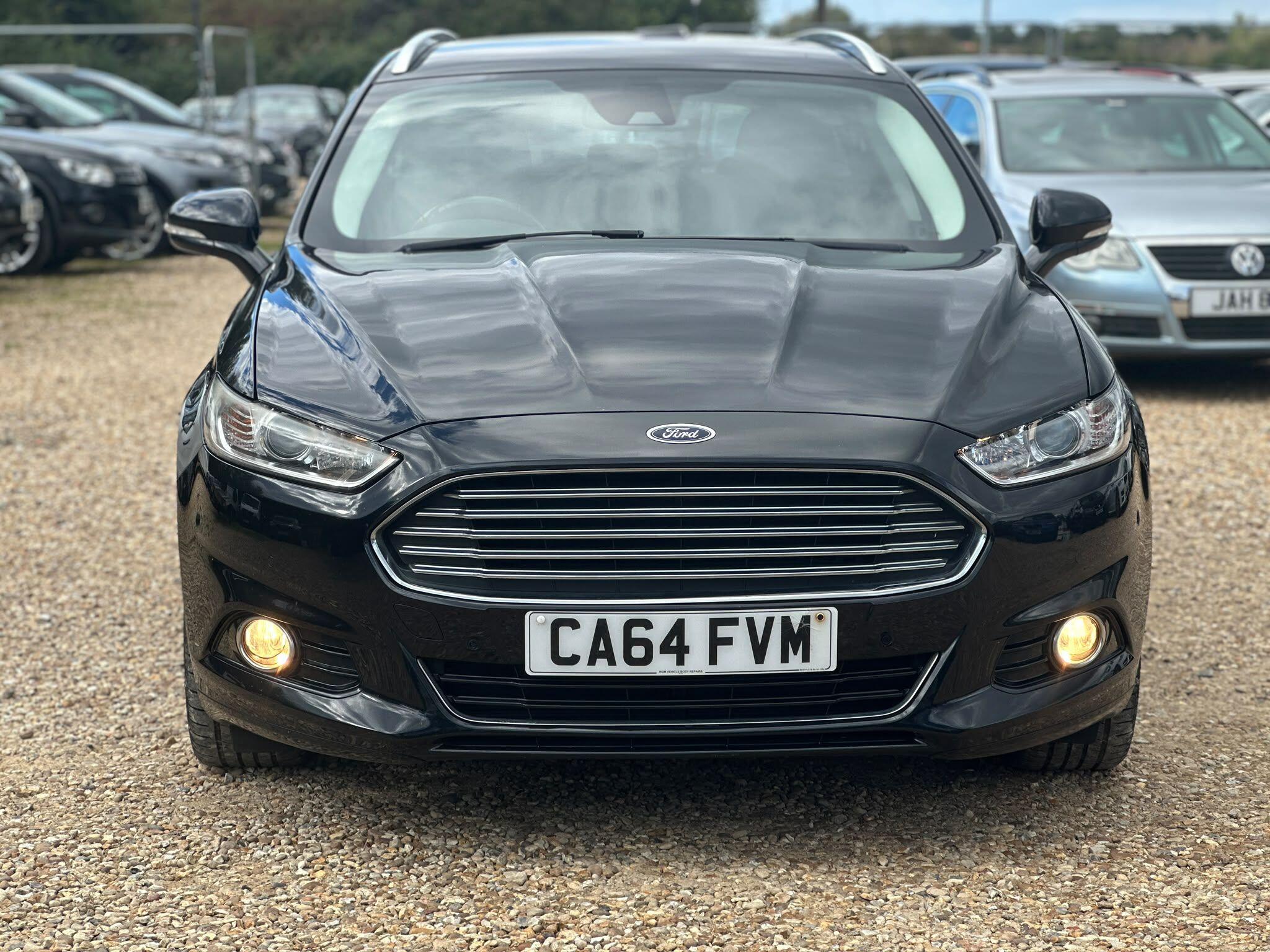 Ford Mondeo view 26