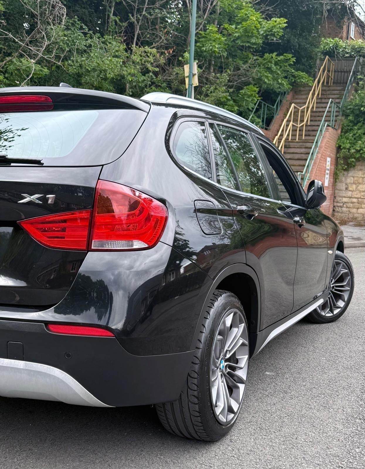 BMW X1 view 8
