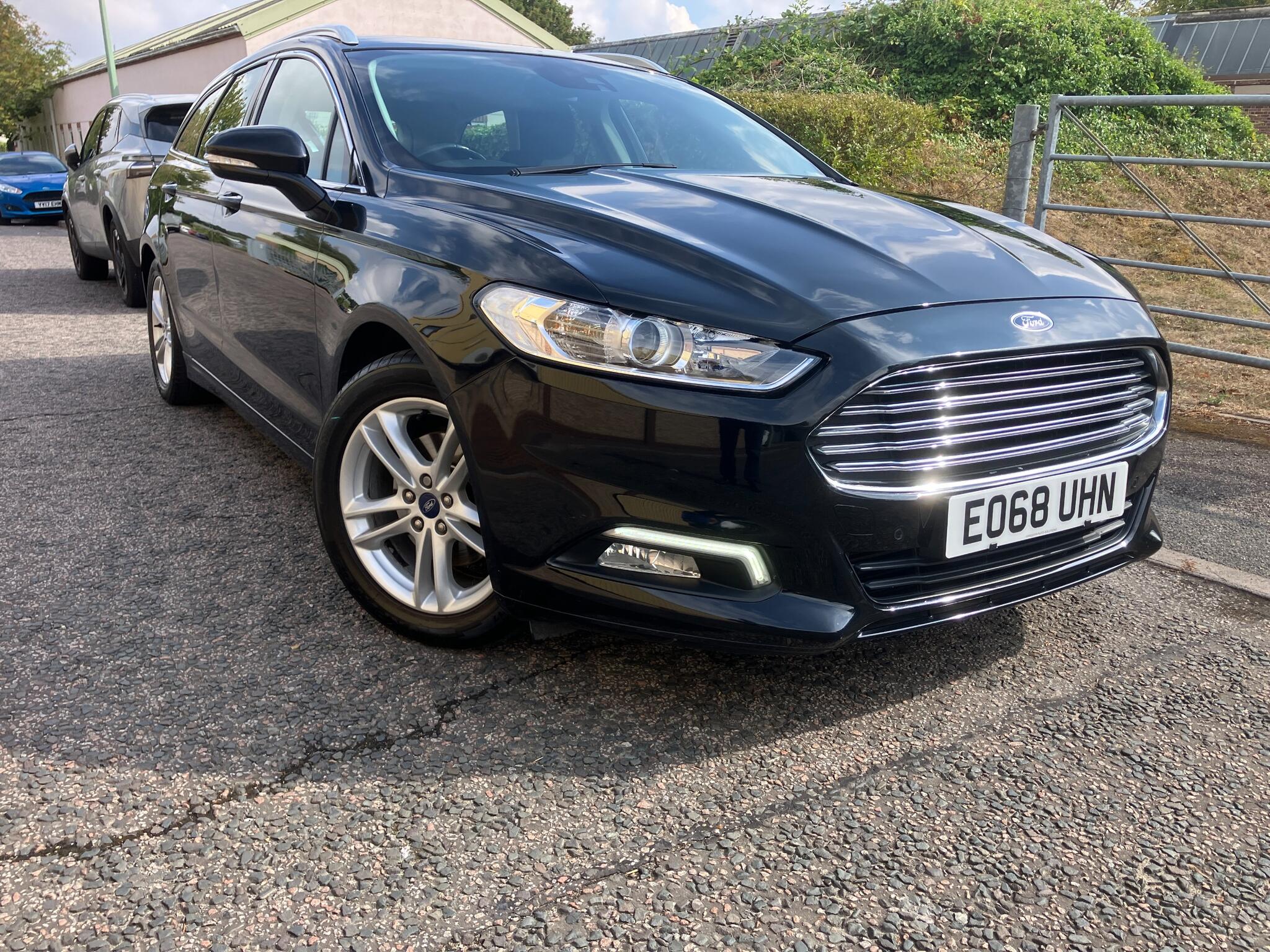Ford Mondeo main image