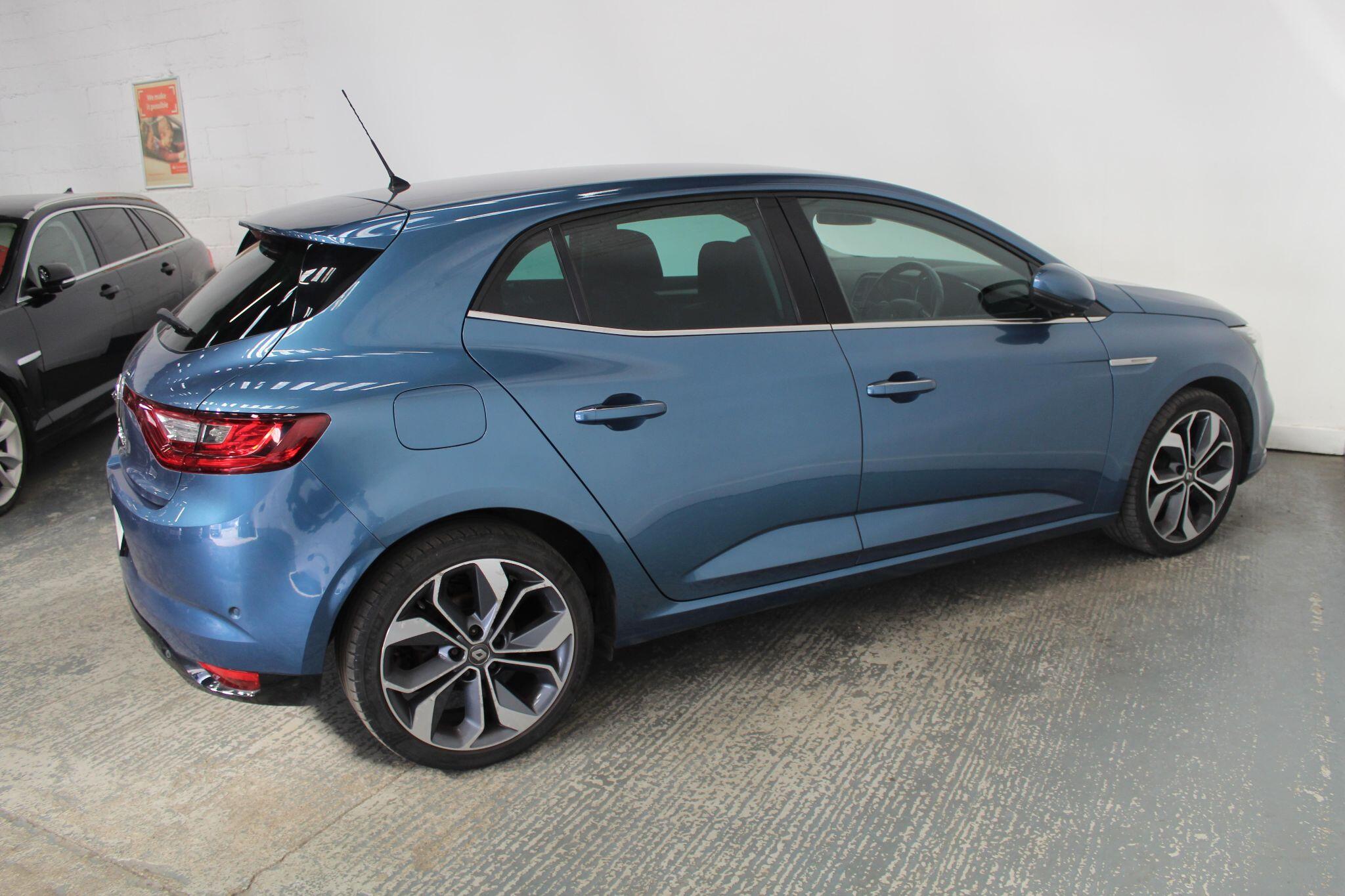 Renault Megane view 11