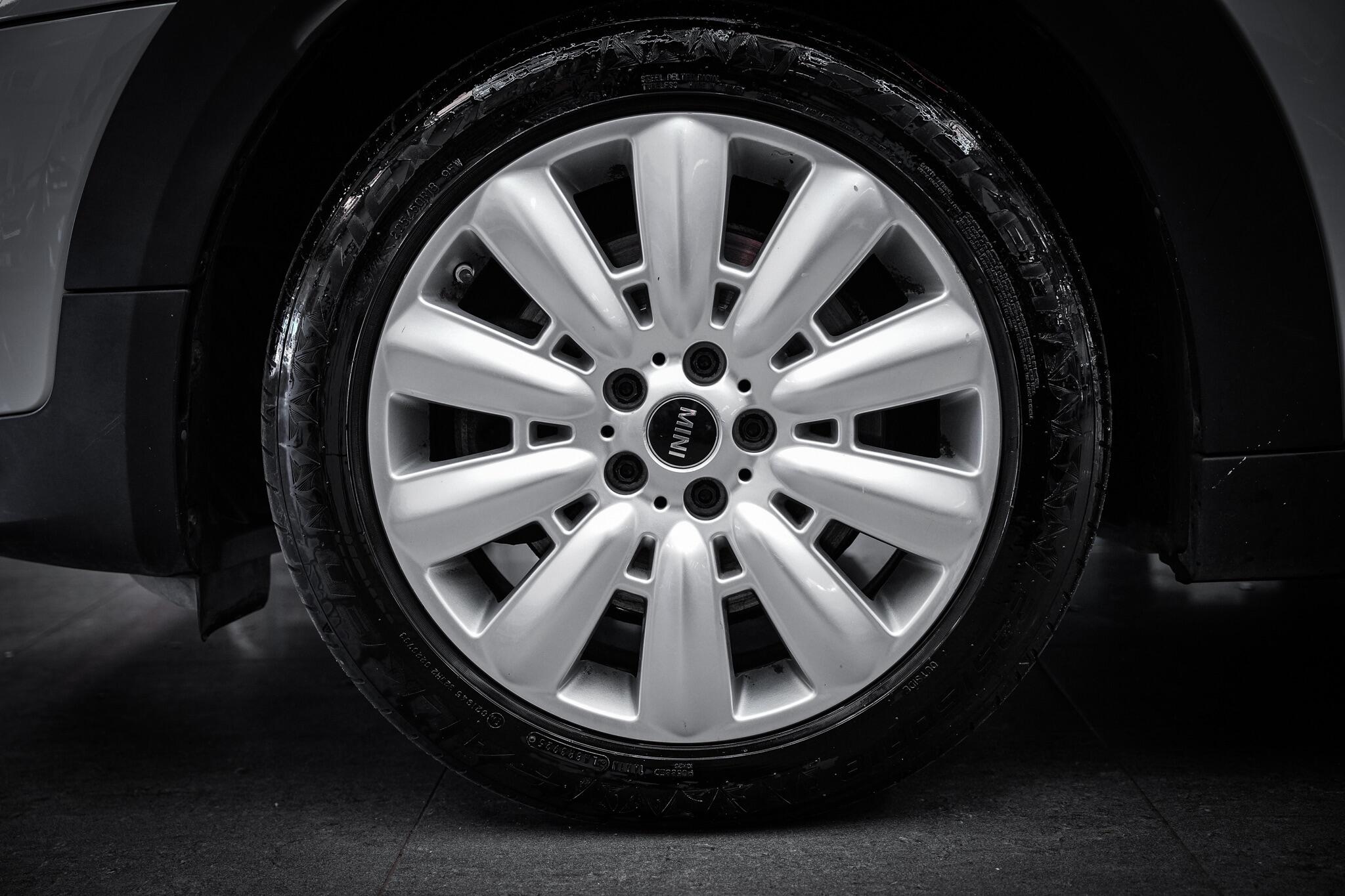 Mini Countryman view 29
