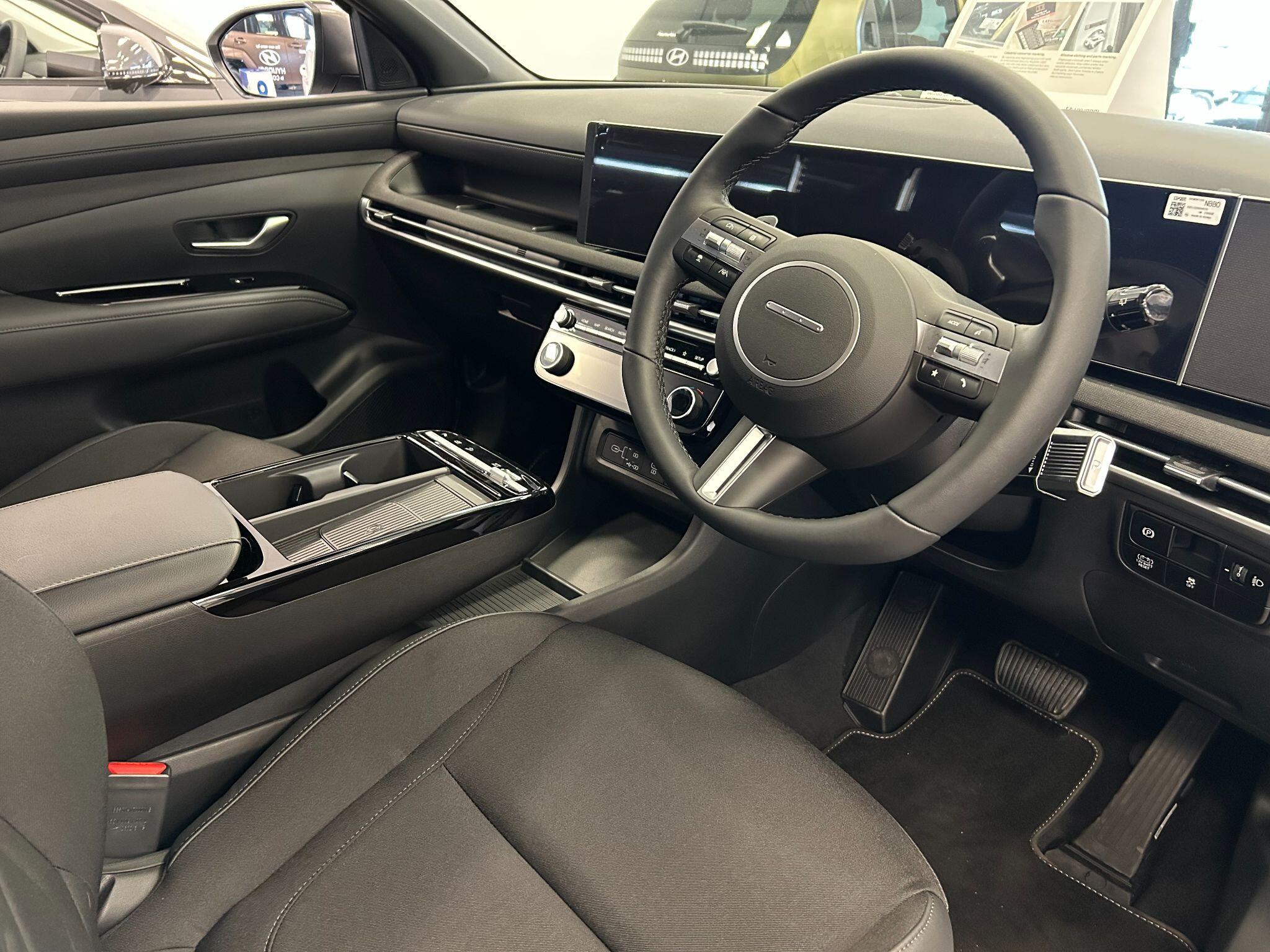 Hyundai Tucson view 15