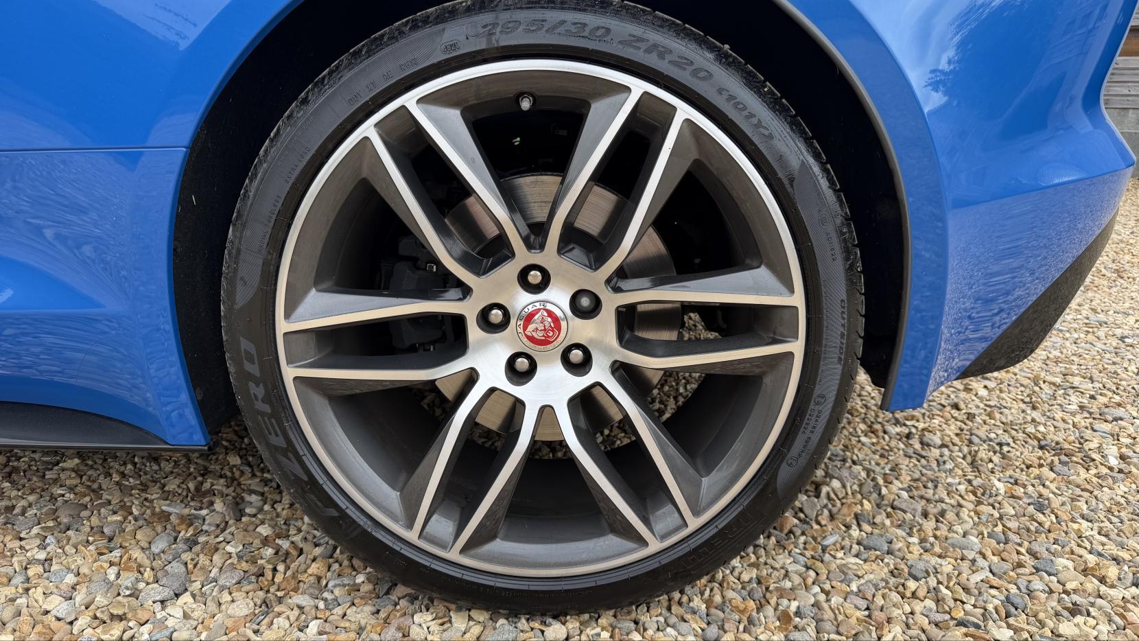 Jaguar F-Type view 30