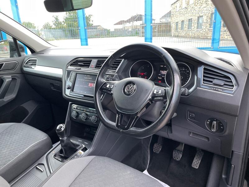 2016 Volkswagen Tiguan image 25