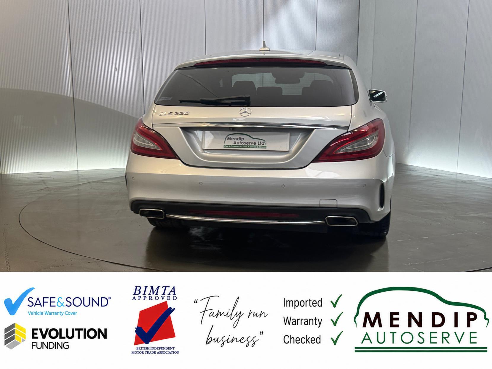 Mercedes-Benz CLS view 20