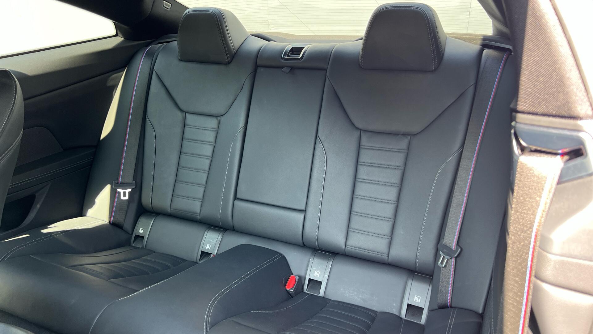 BMW 4 Series view 12