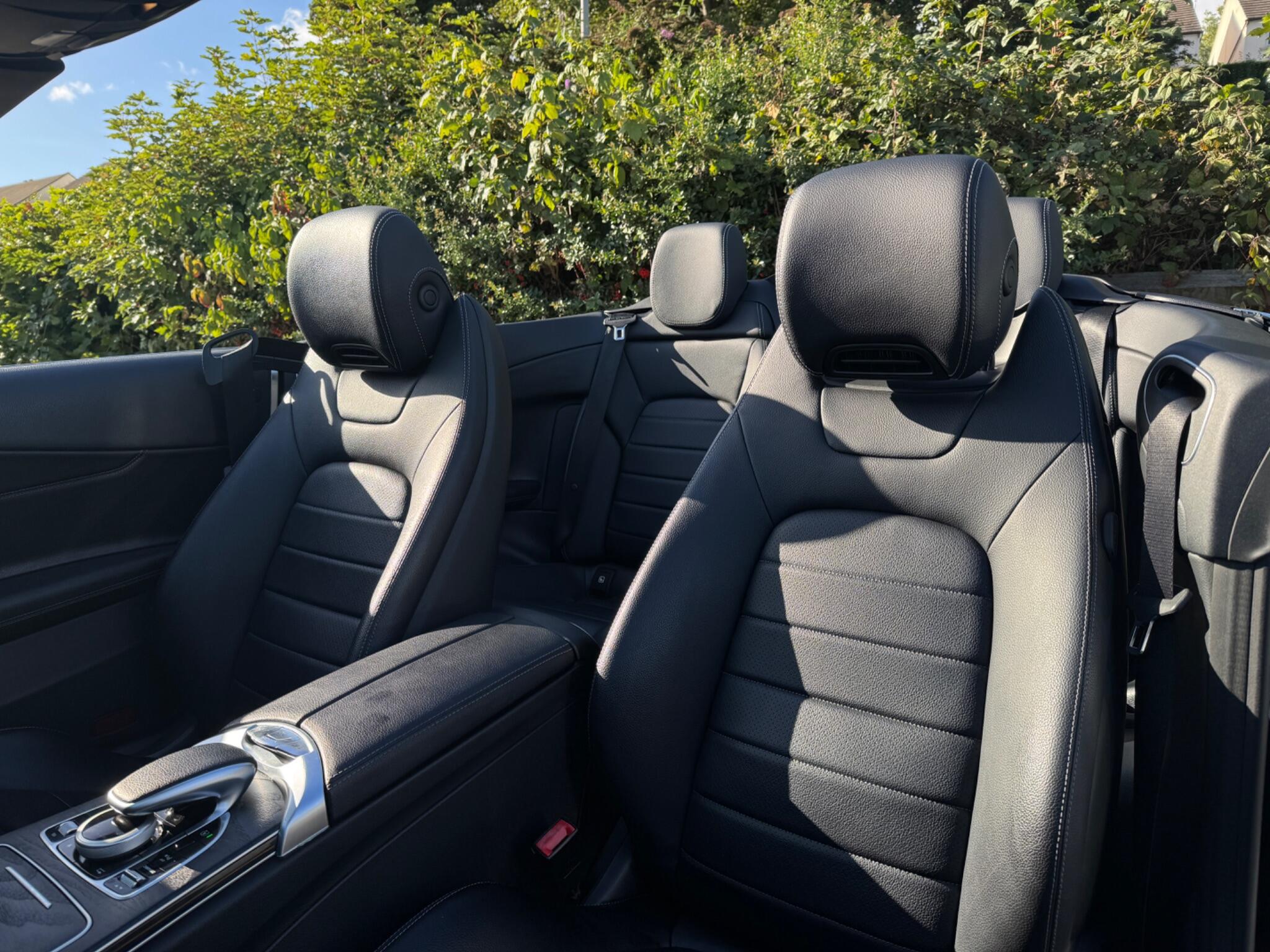 Mercedes-Benz C-Class view 24