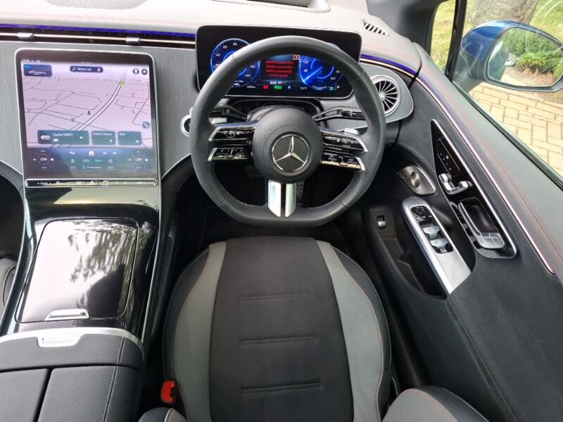 Mercedes-Benz EQE view 8