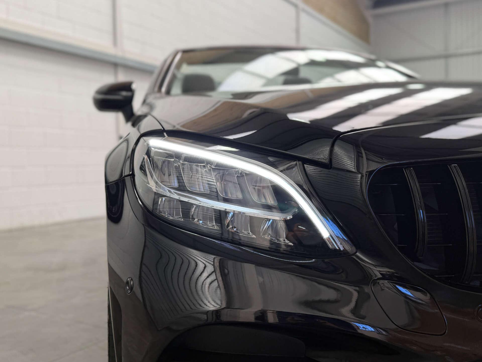 Mercedes-Benz C-Class view 20