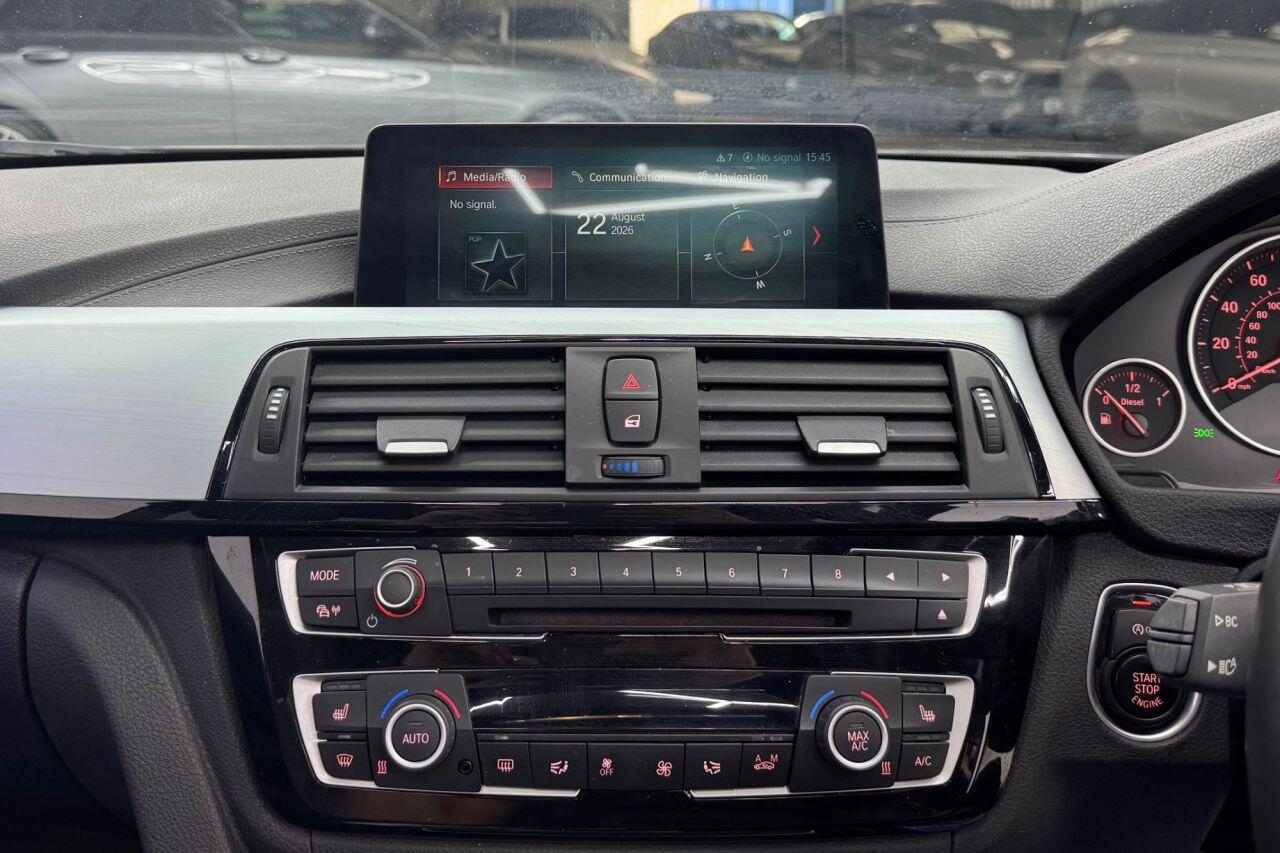 BMW 4 Series view 26