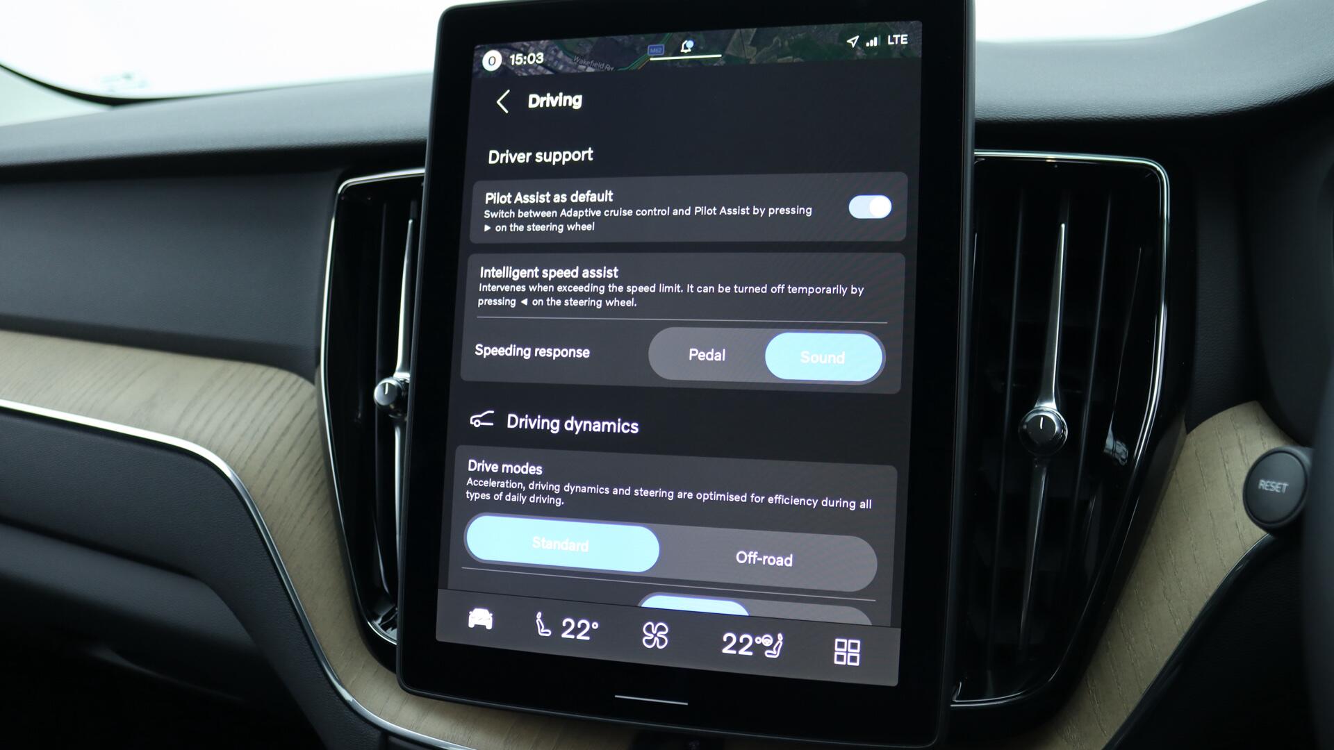 Volvo XC60 view 39
