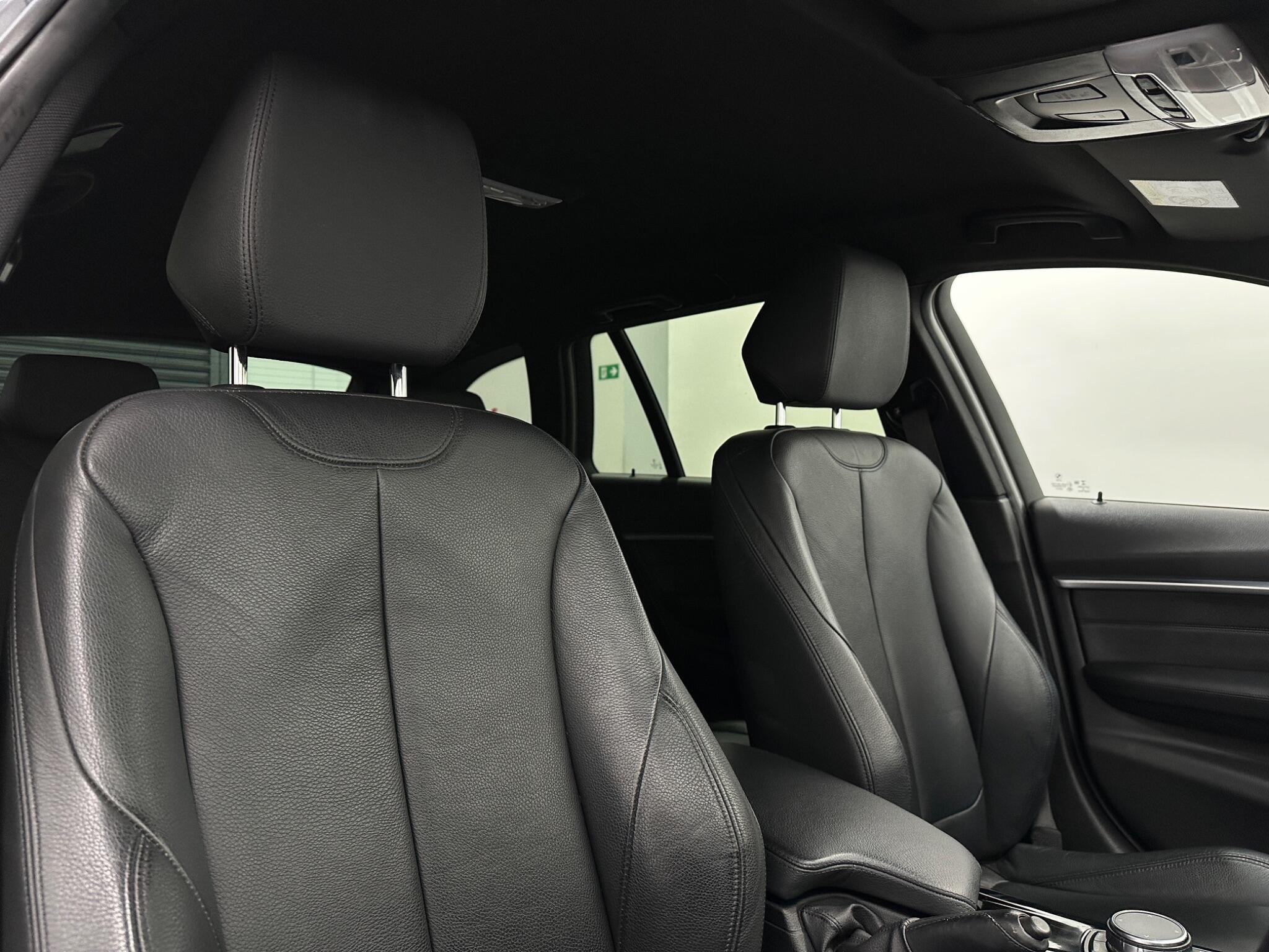 BMW 3 Series view 34