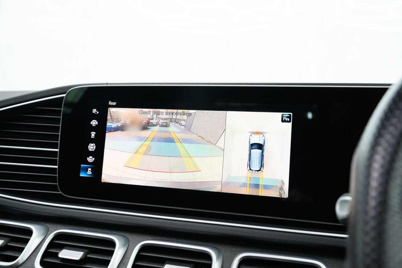 Mercedes-Benz GLE view 50