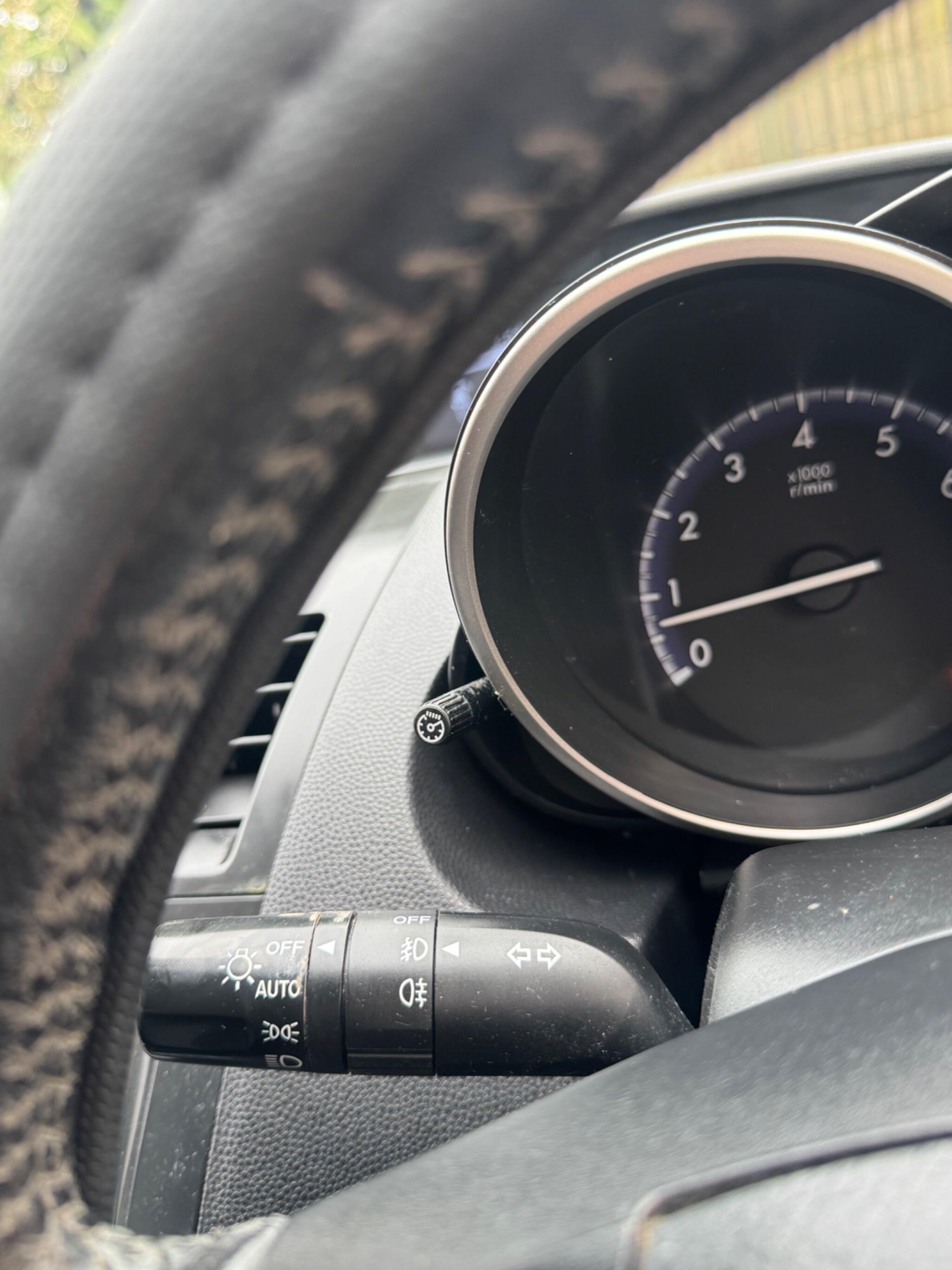 2013 Mazda Mazda3 1.6 Venture Euro 5 5dr image 50