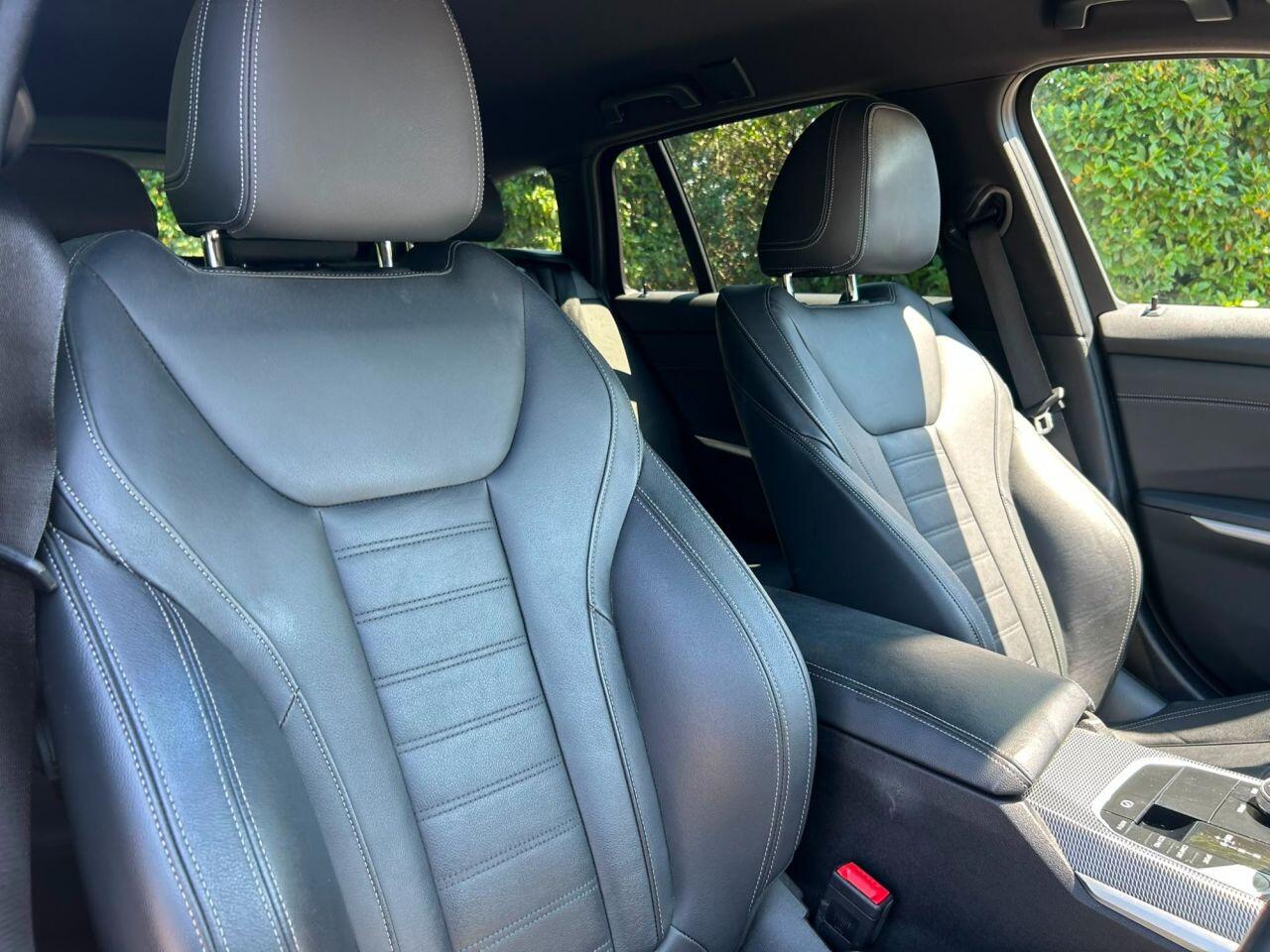 BMW 3 Series view 19