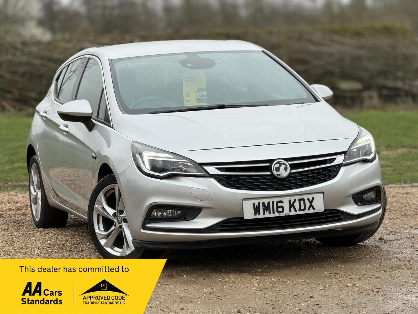 2016 Vauxhall Astra 1.0i Turbo ecoFLEX SRi Nav Euro 6 (s/s) 5dr image 5