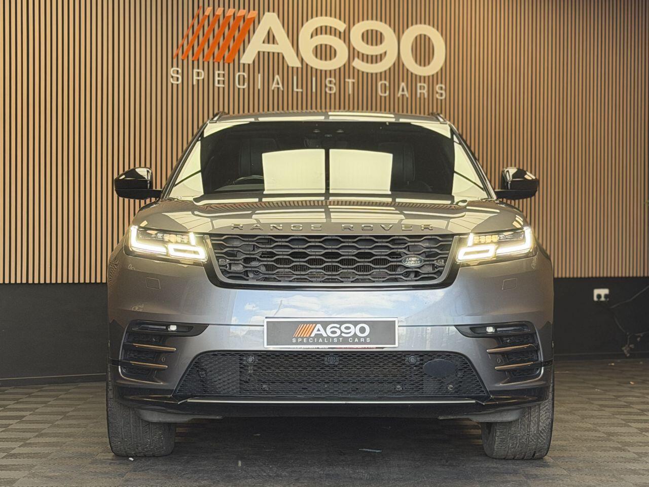 Land Rover Range Rover Velar view 2
