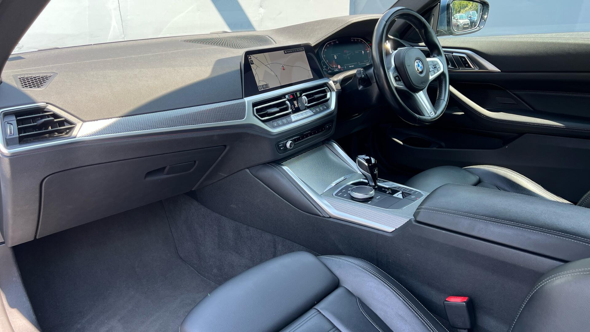 BMW 4 Series view 7