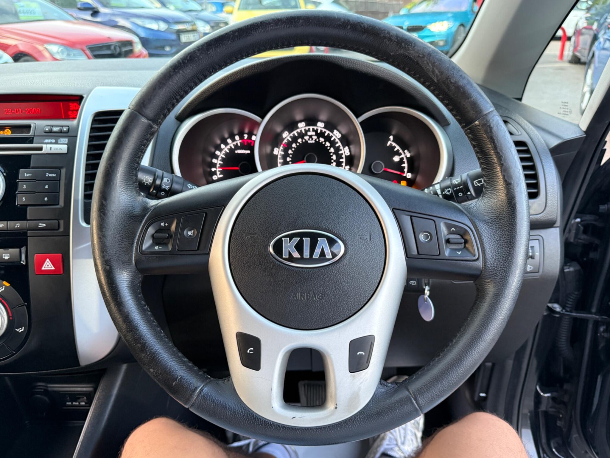 Kia Venga - Image 59