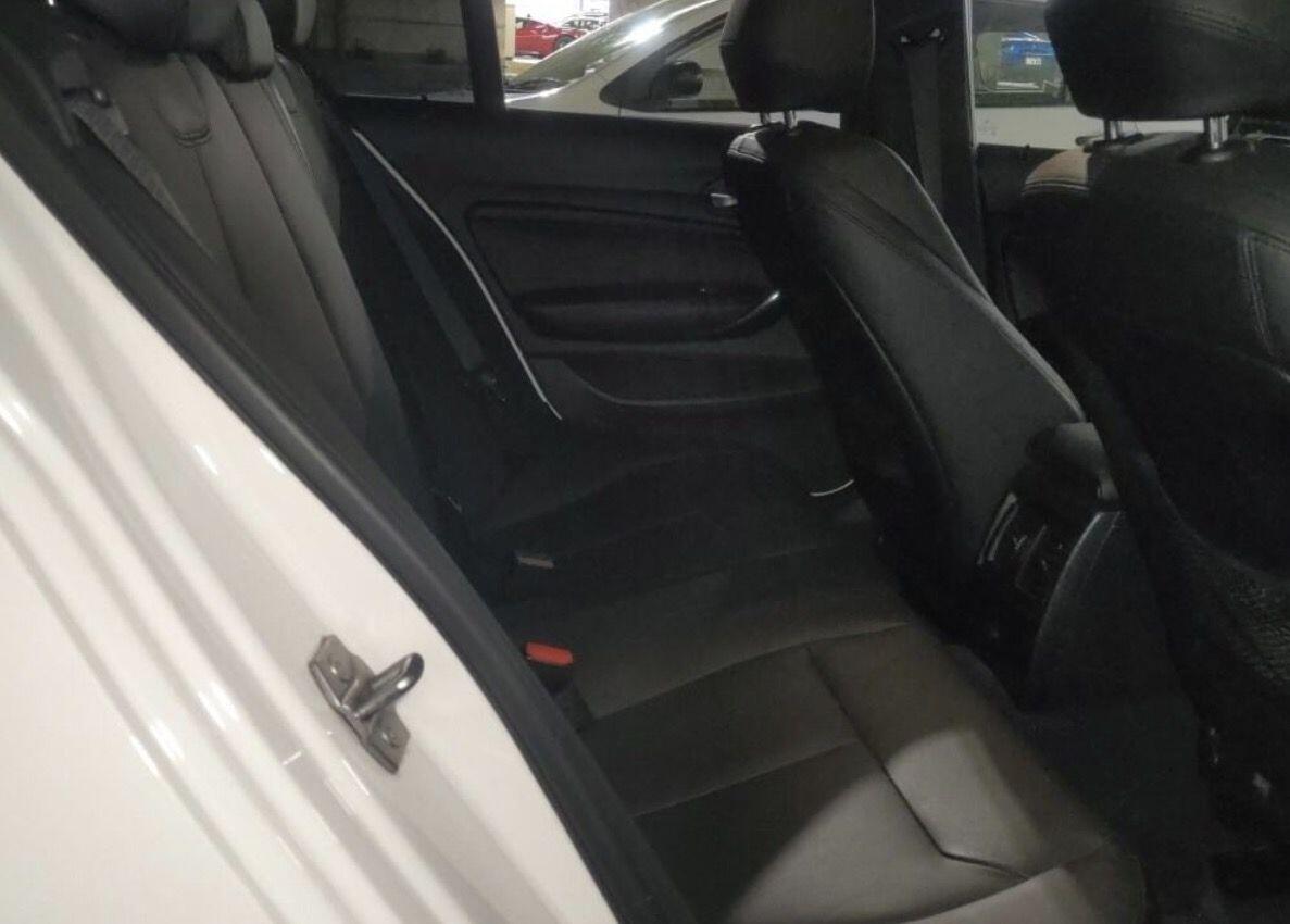 BMW 1 Series view 6
