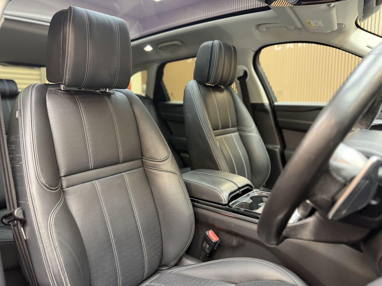 Land Rover Range Rover Velar view 21