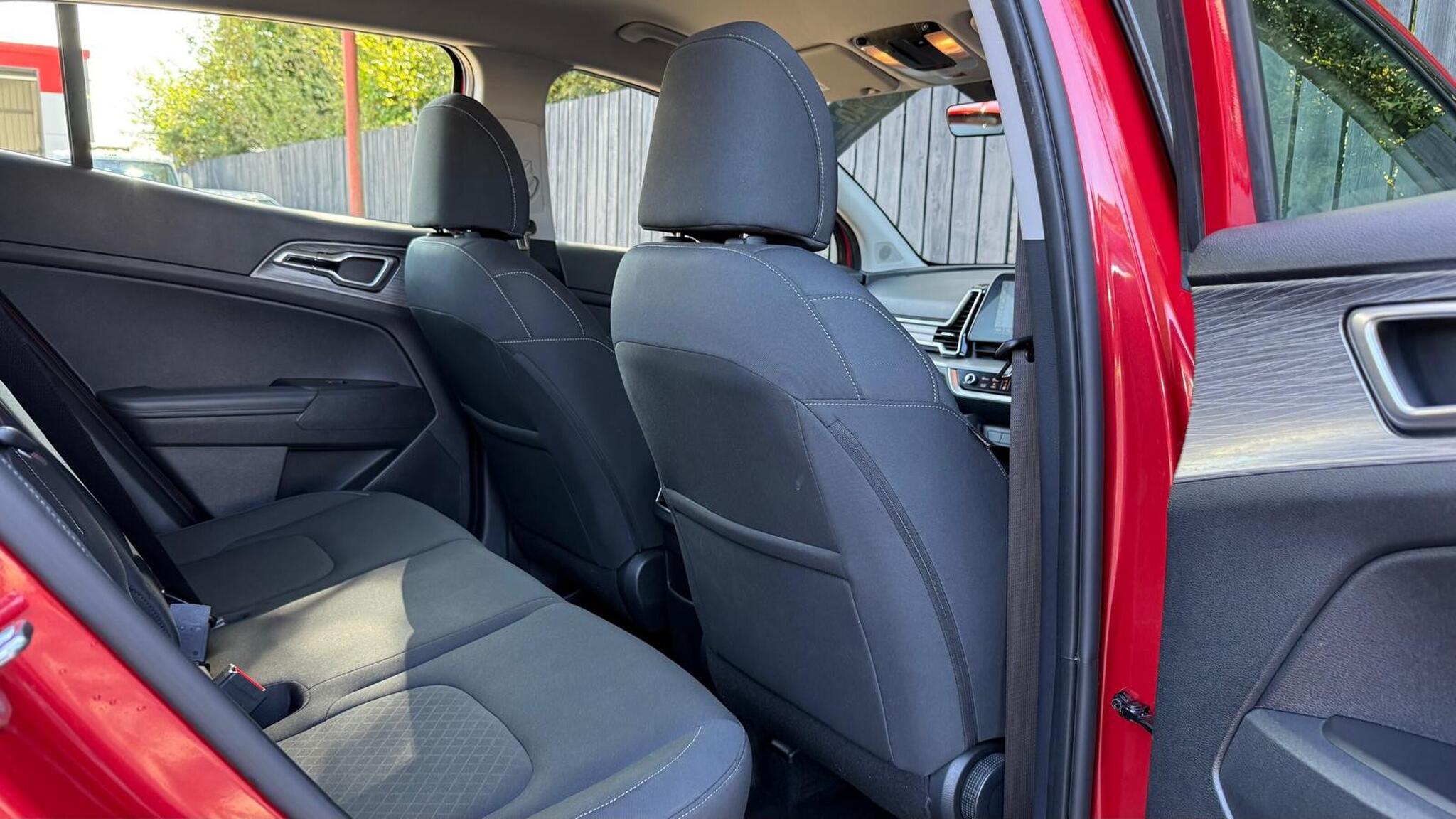 Kia Sportage view 26