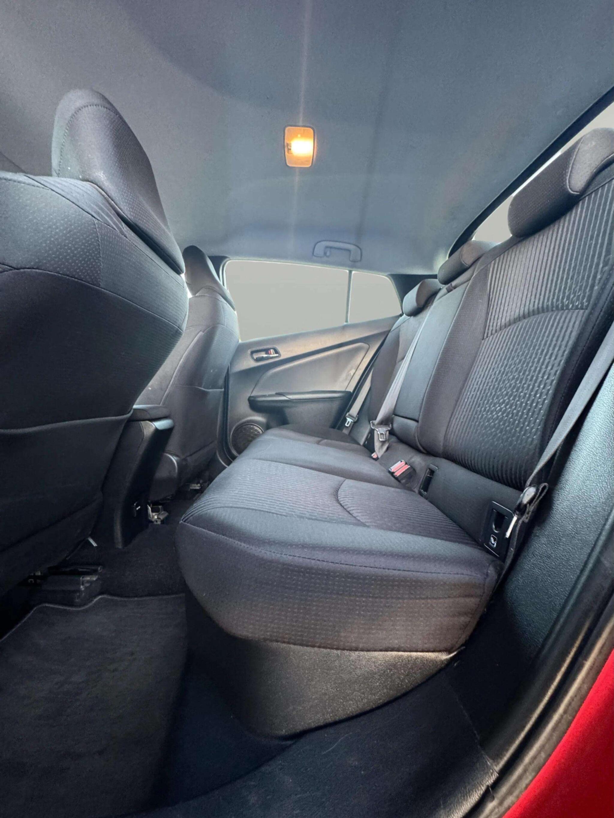 Toyota Prius view 57