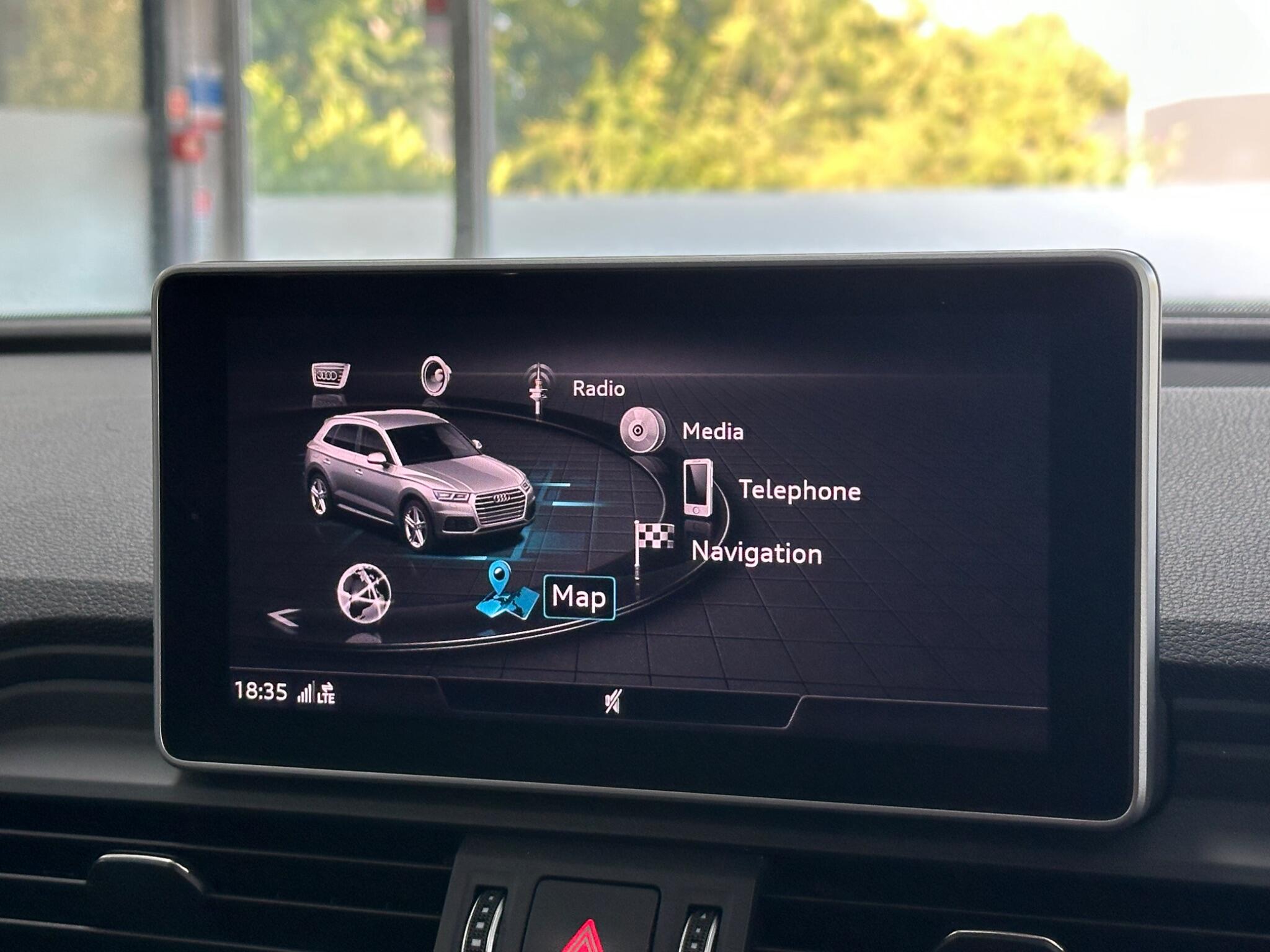 Audi Q5 view 33