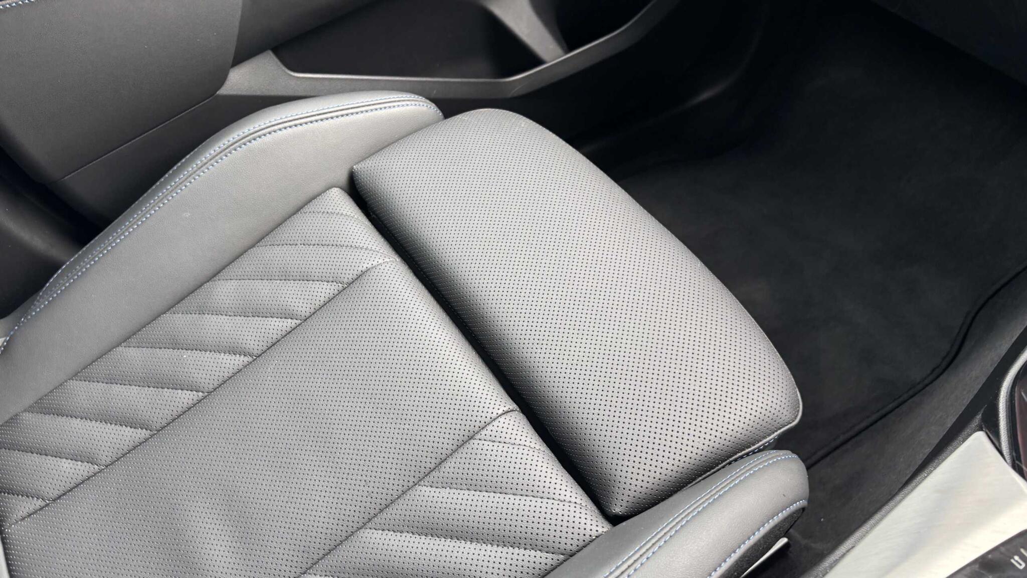 BMW X3 view 23