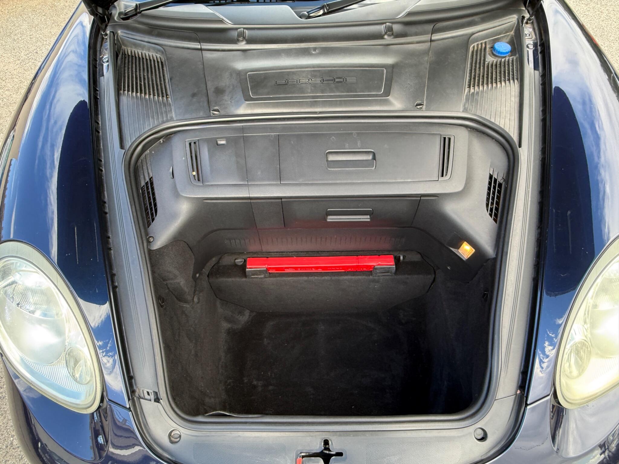 Porsche Cayman - Image 51