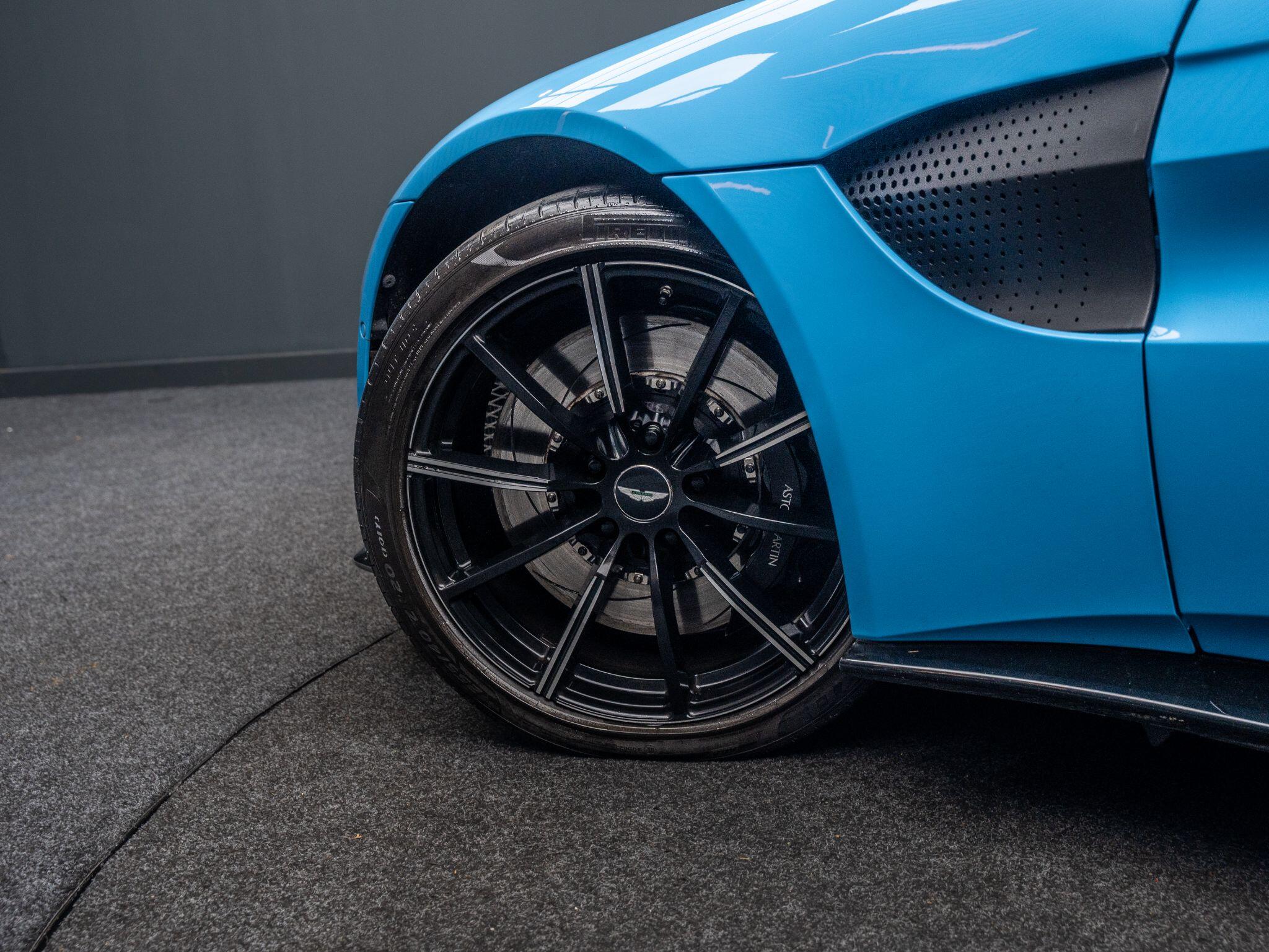 Aston Martin Vantage view 13