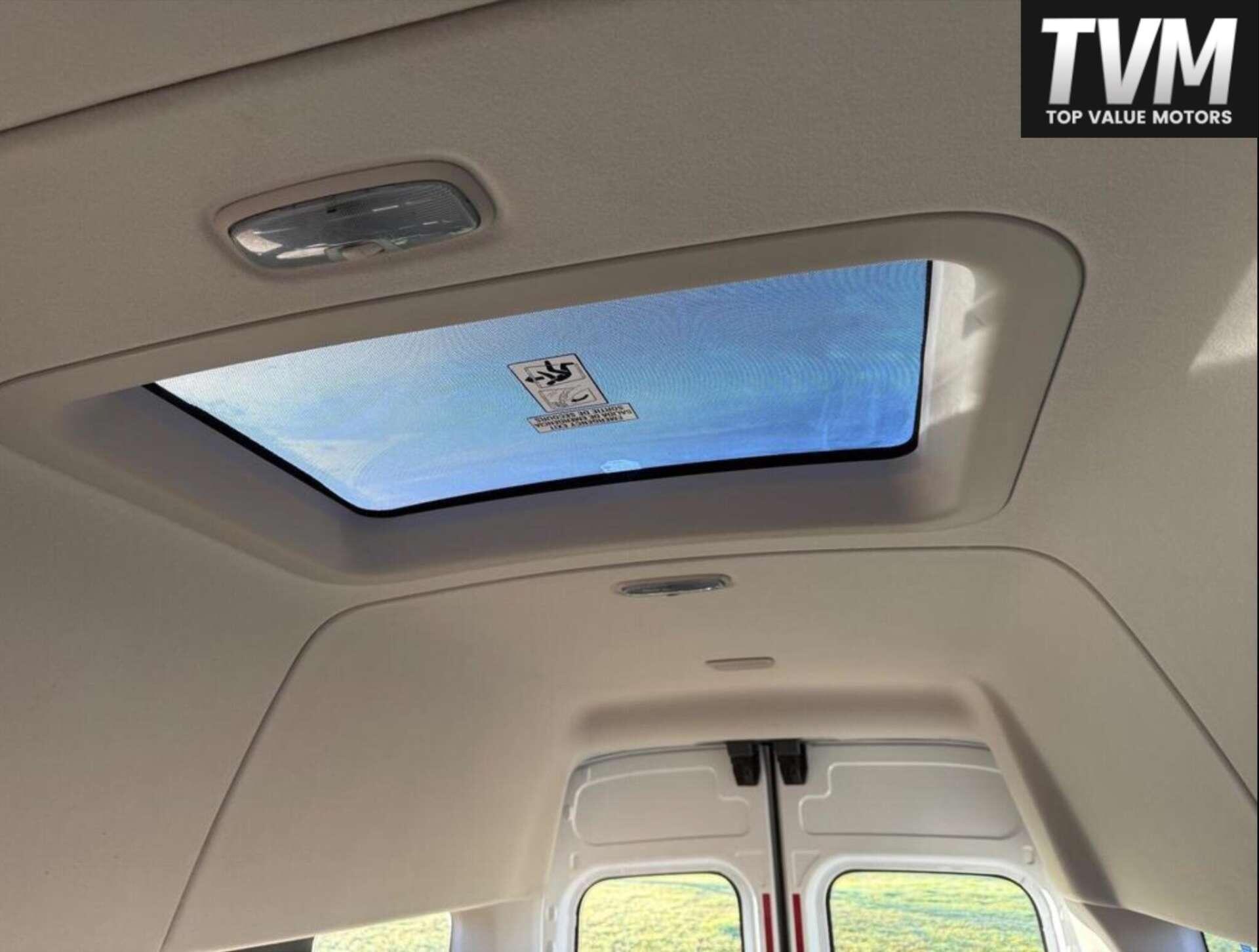 Ford Transit view 22