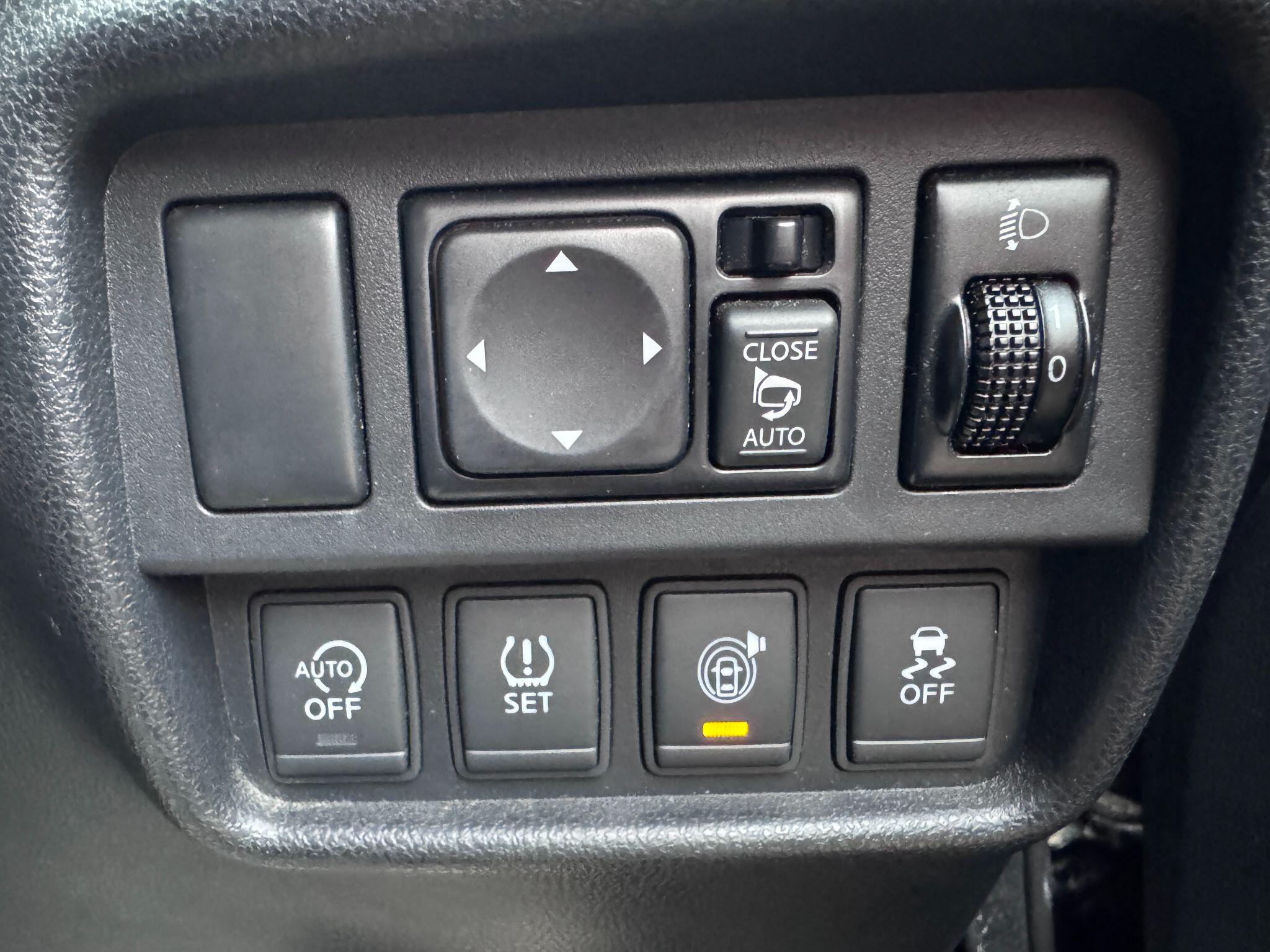 2016 Nissan Juke image 46